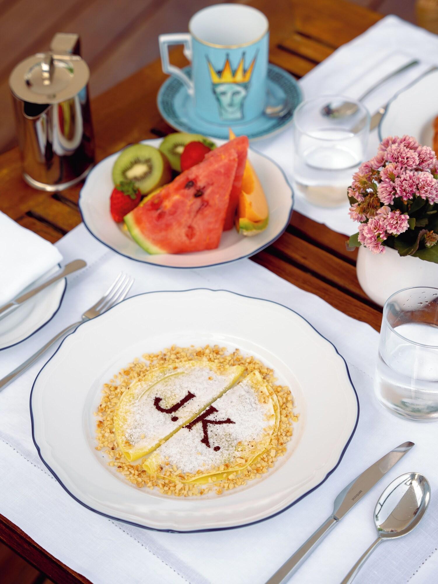 J.K. Place Capri by null