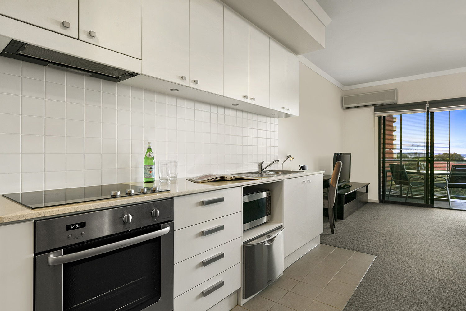 Quest on Rheola by null