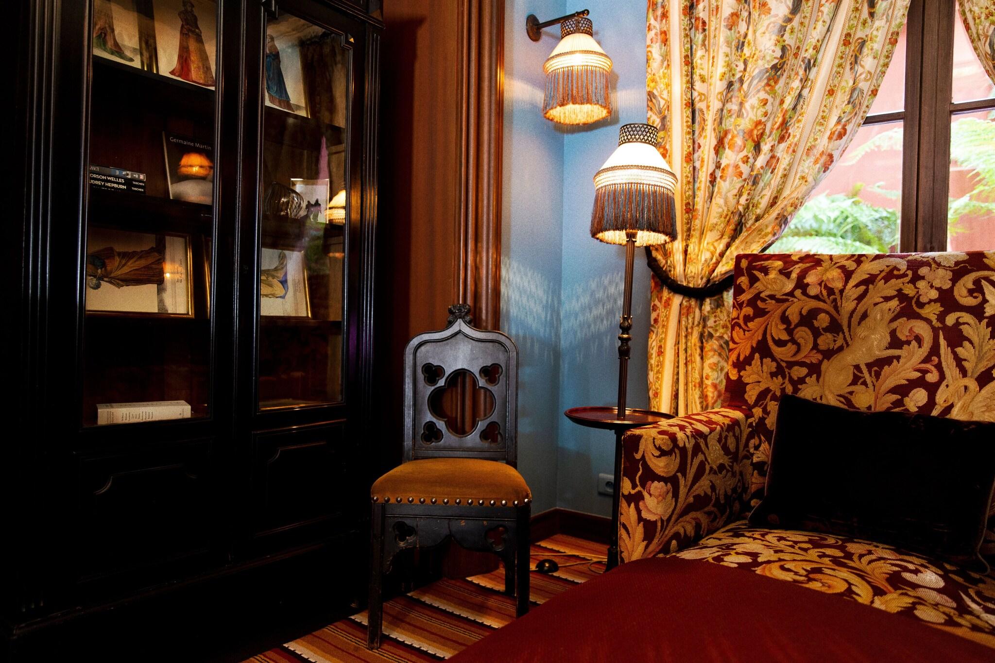 Hôtel Bourg Tibourg - Paris Marais by null