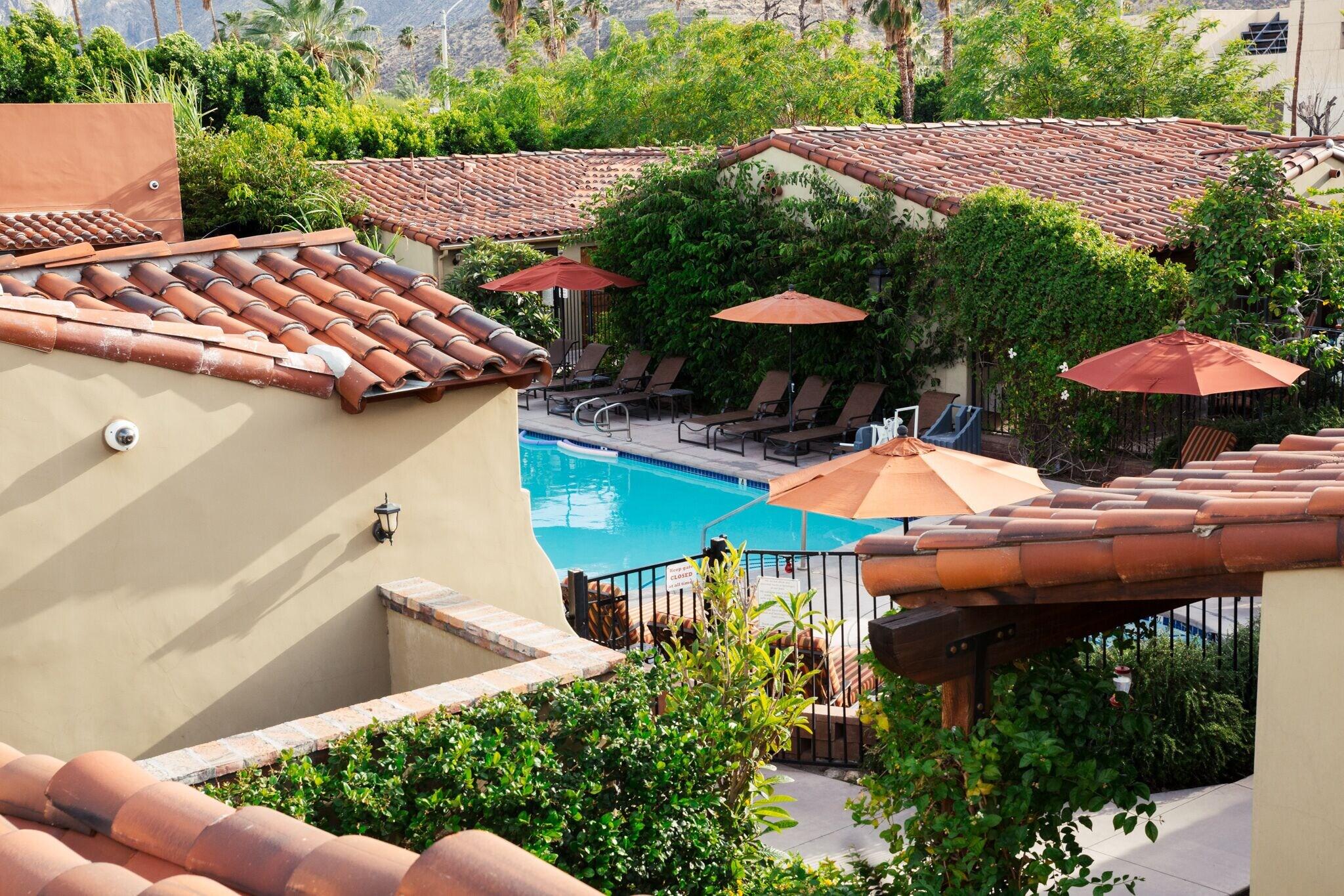 Los Arboles Hotel by null