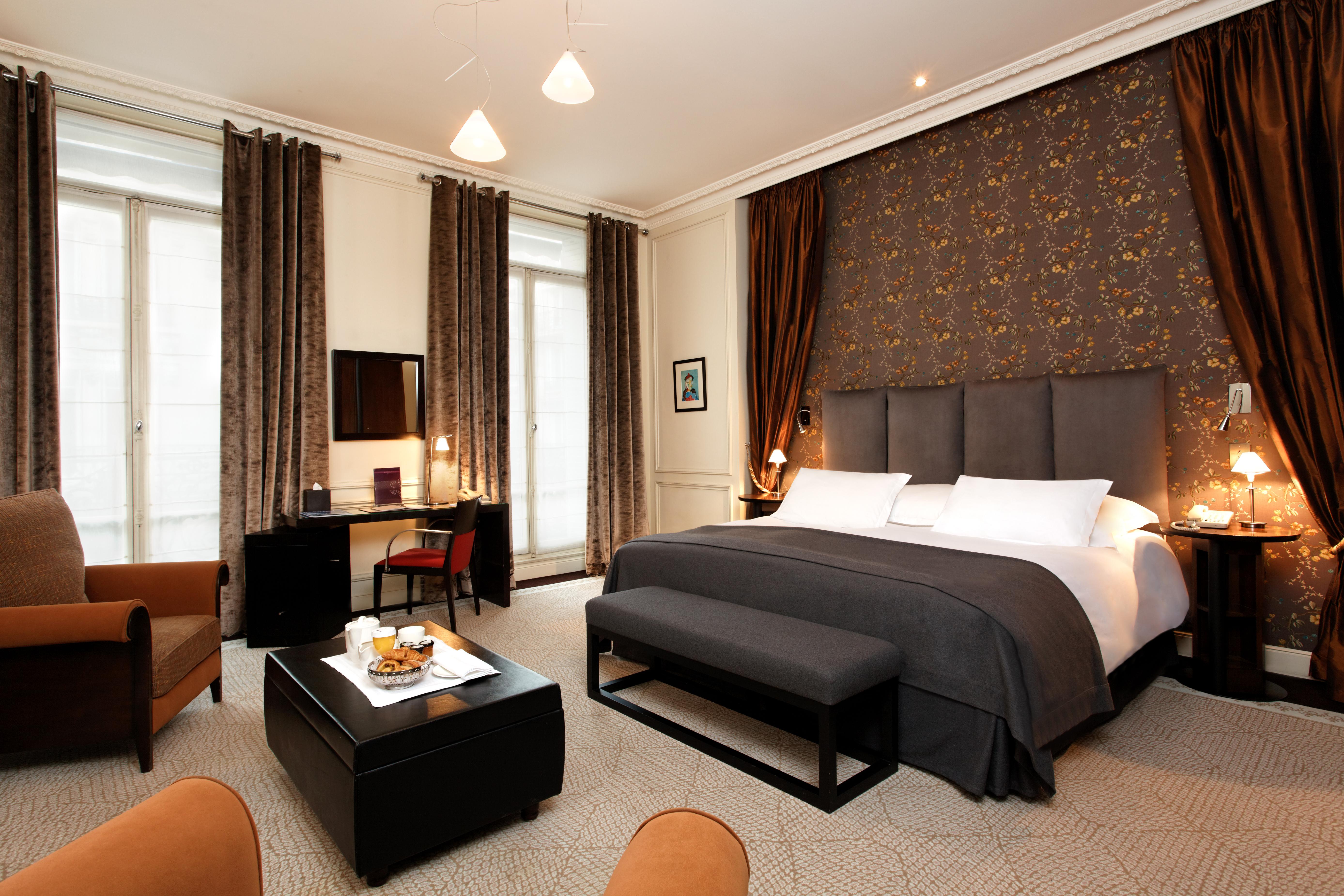 Double or twin room, deluxe