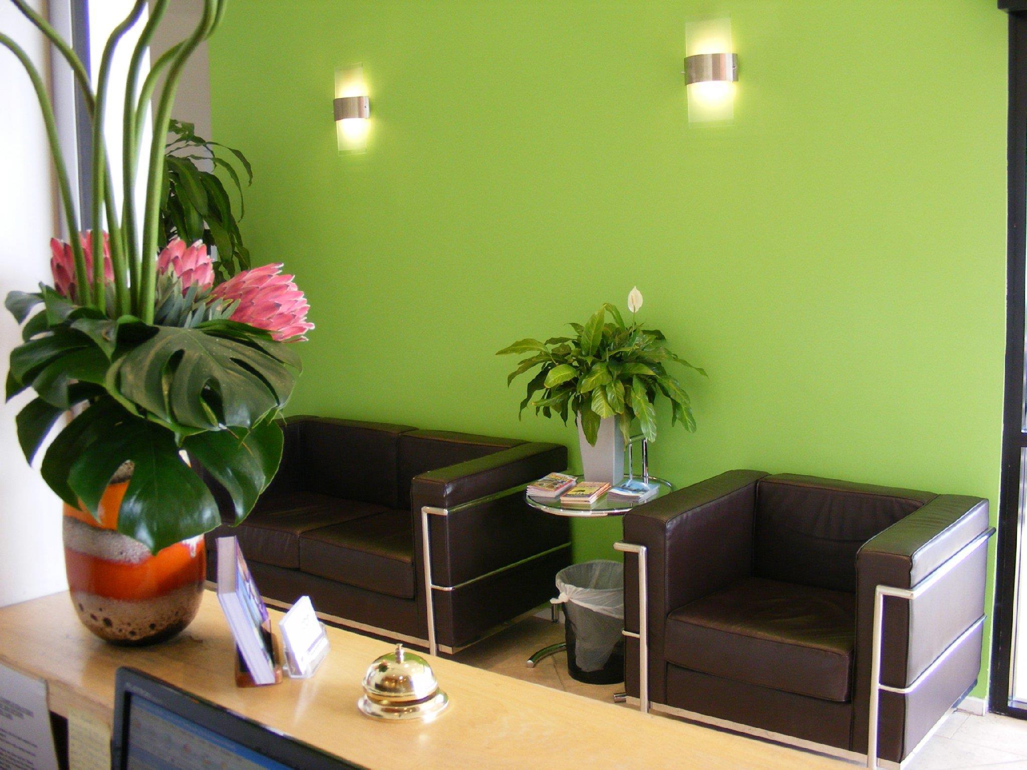 Ocean Beach Backpackers by null