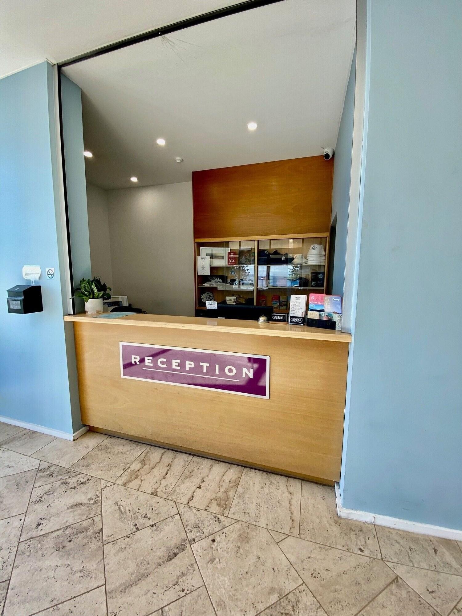 Ocean Beach Backpackers by null