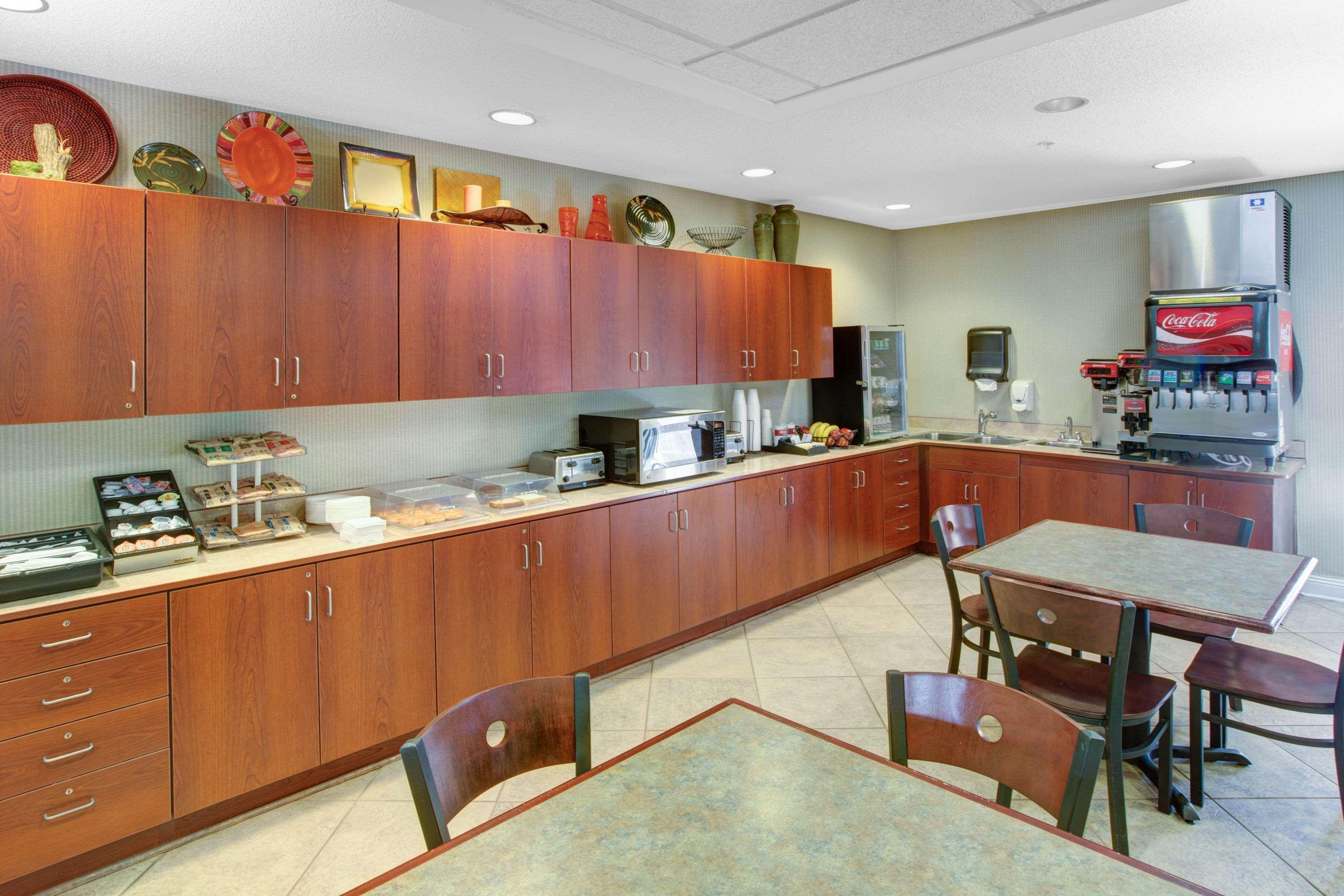 Microtel Inn & Suites By Wyndham Hattiesburg