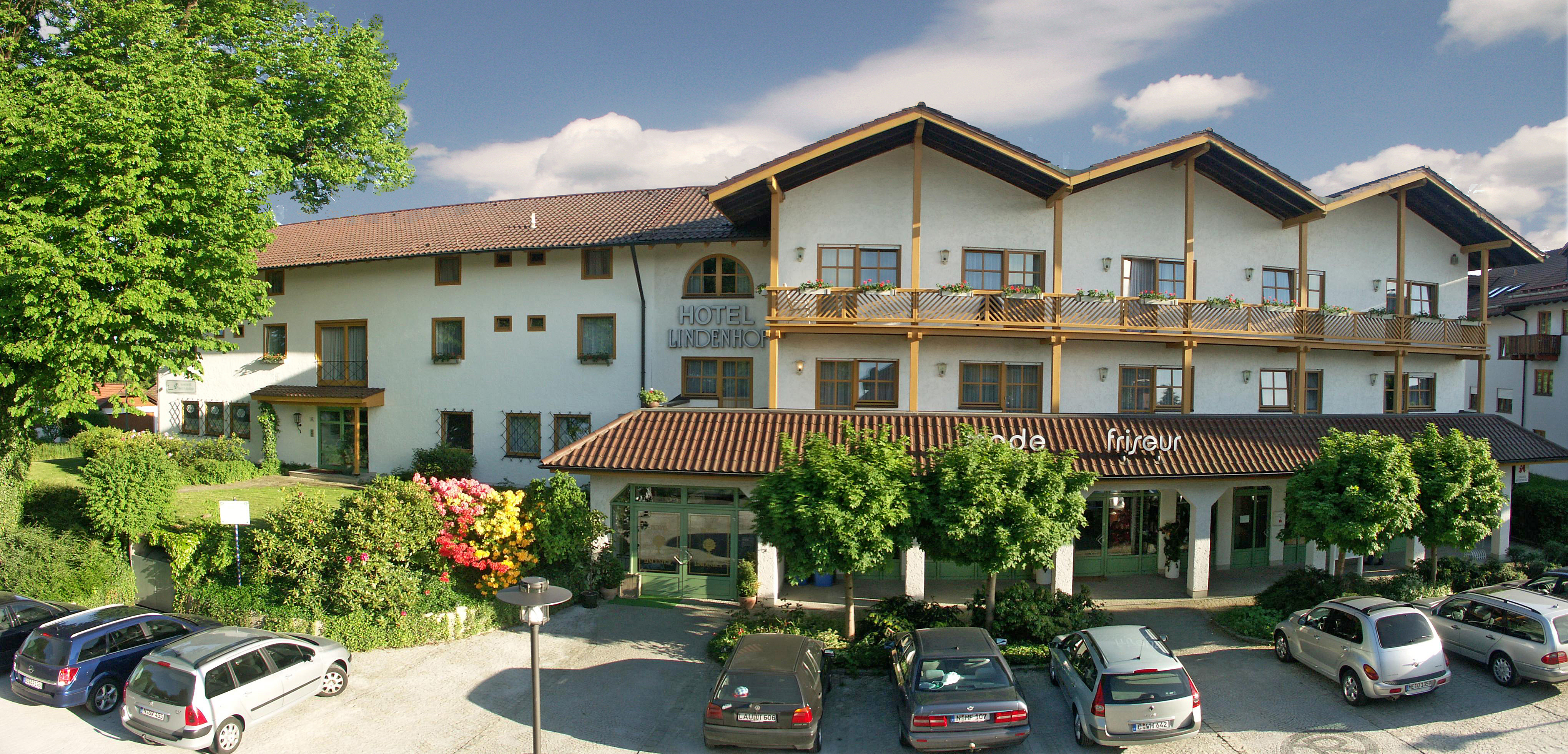 Hotel Lindenhof zwischen Donautal und Bayerischer Wald (bei Passau) image
