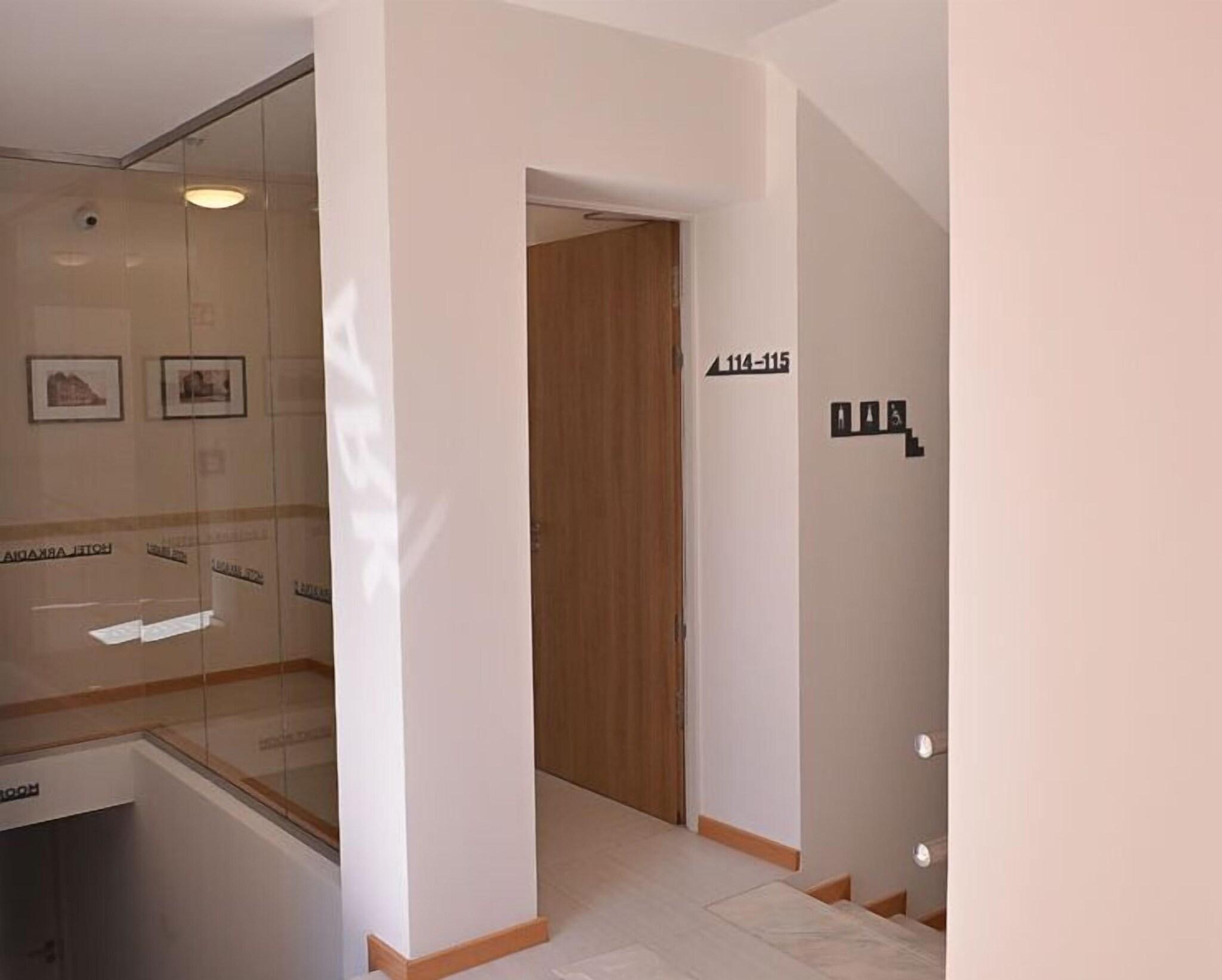 Hotel Arkadia by null