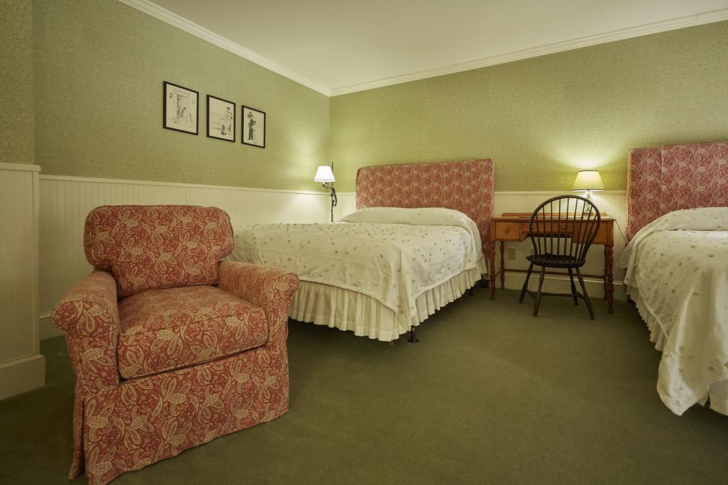 The Red Lion Inn by null The Red Lion Inn by null