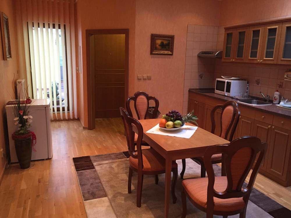 Askania Hotel by null