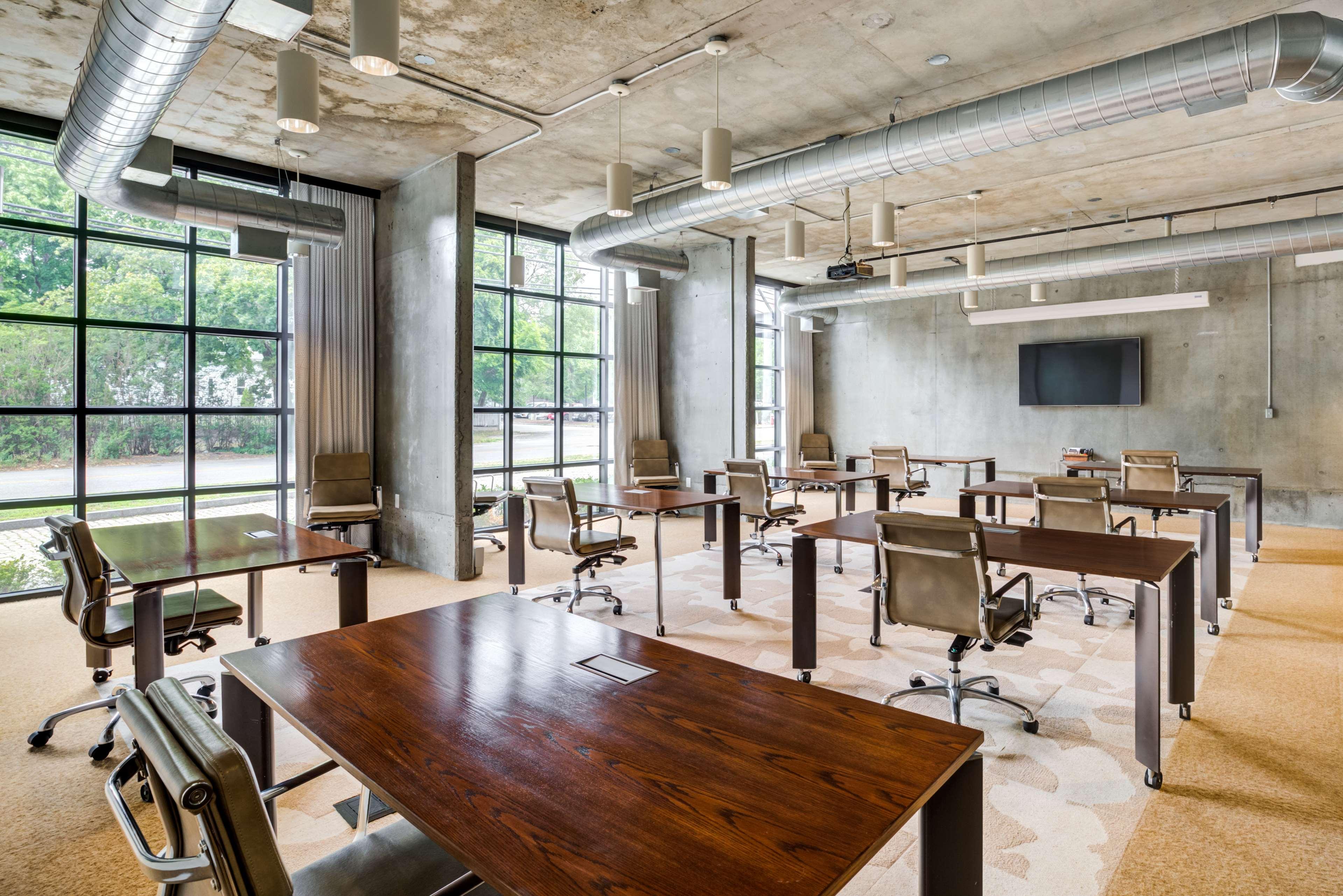 The LOOM Hotel, Tapestry Collection by Hilton by null