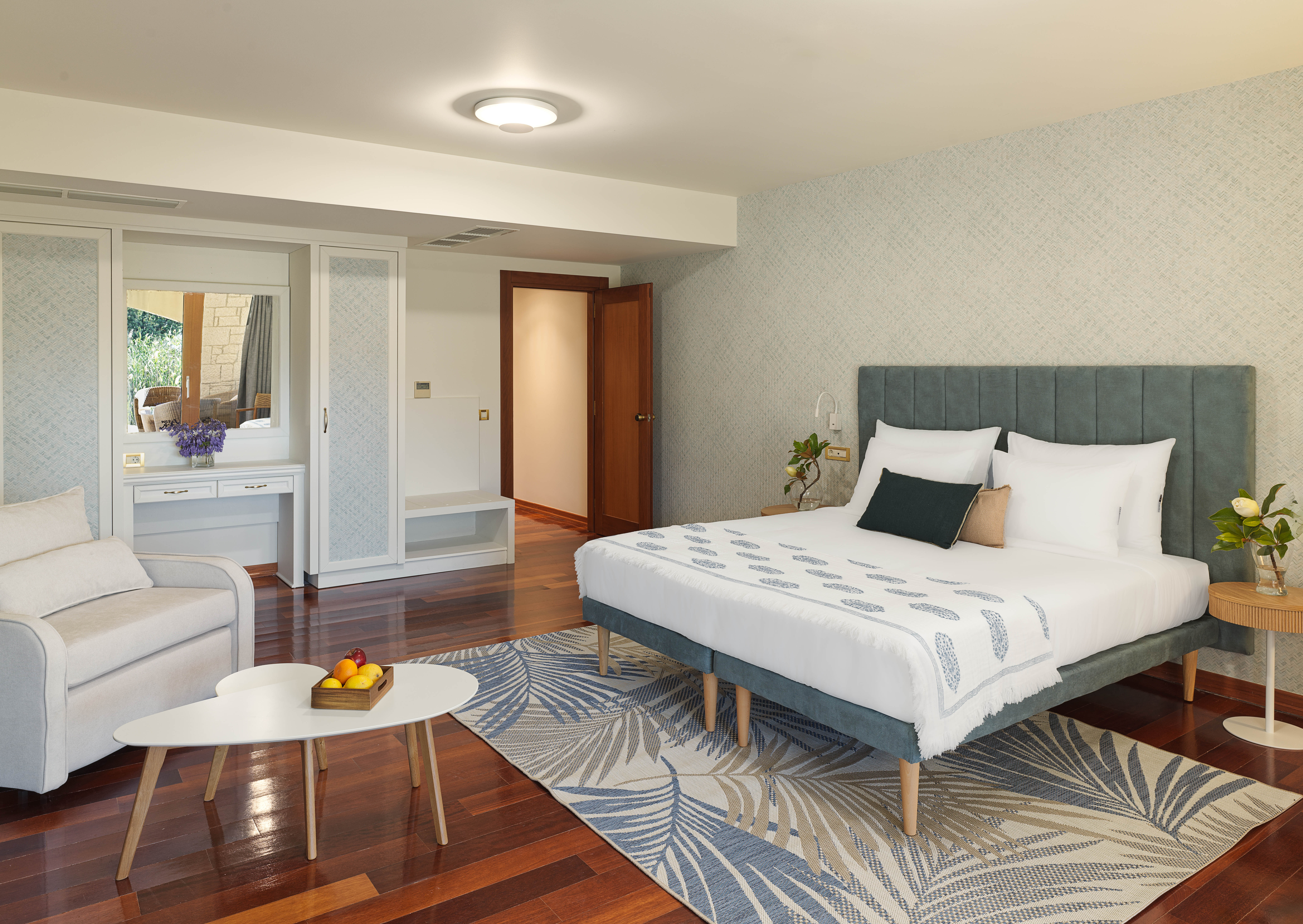 Seafos Luxury Resort & Spa