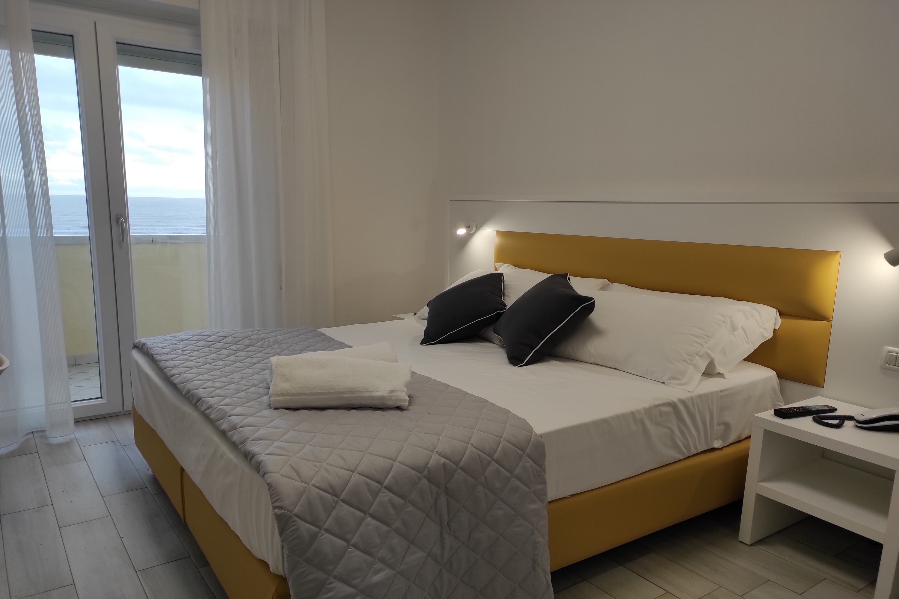 Hotel Gran San Bernardo - photo