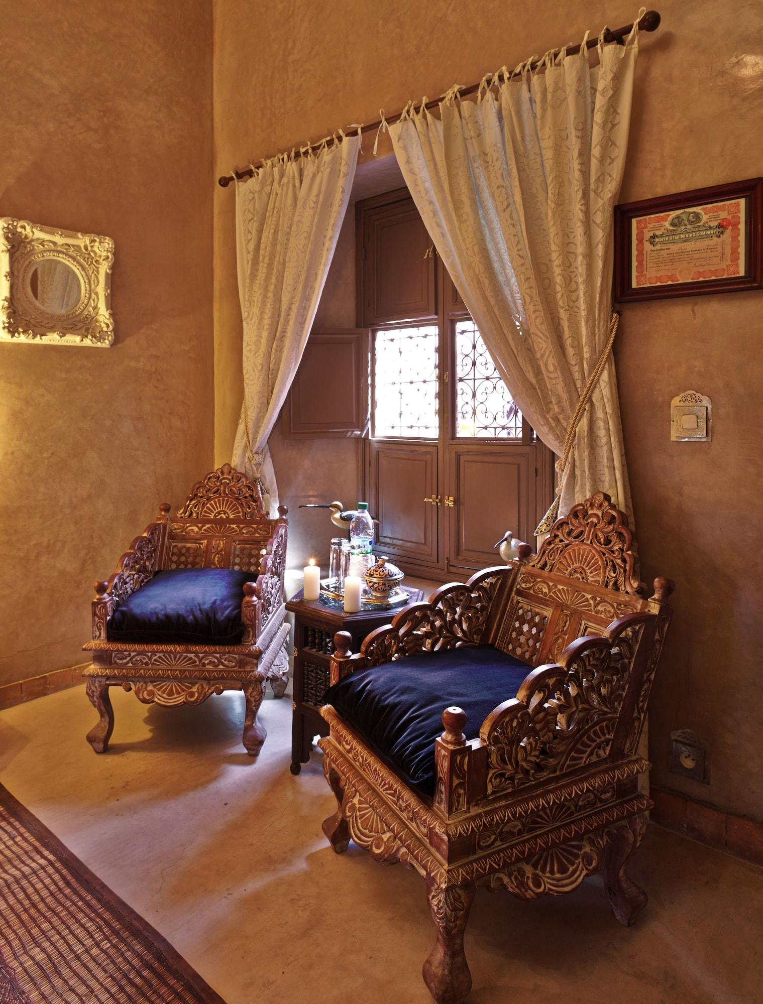 Riad Noir D'Ivoire by null