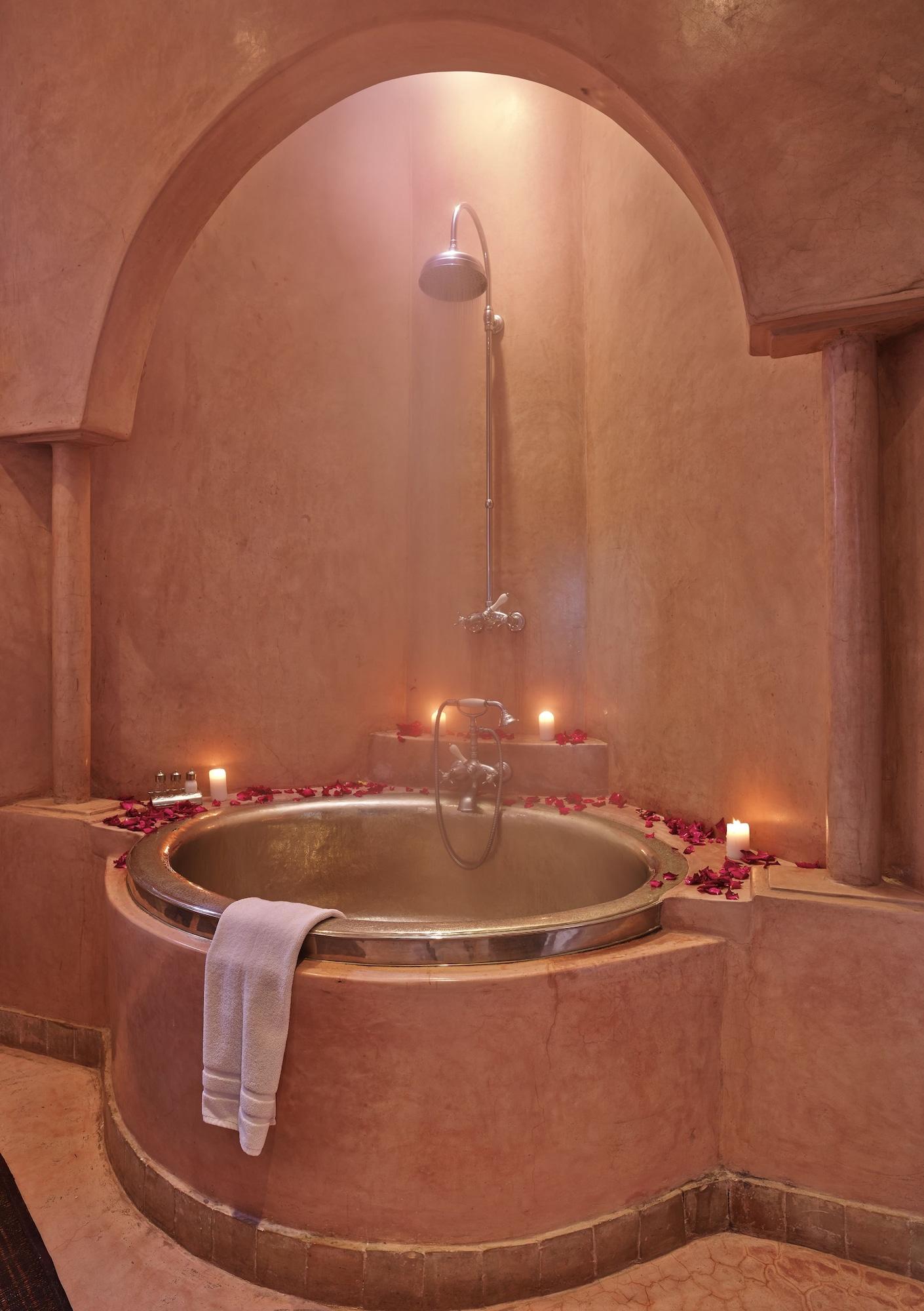 Riad Noir D'Ivoire by null