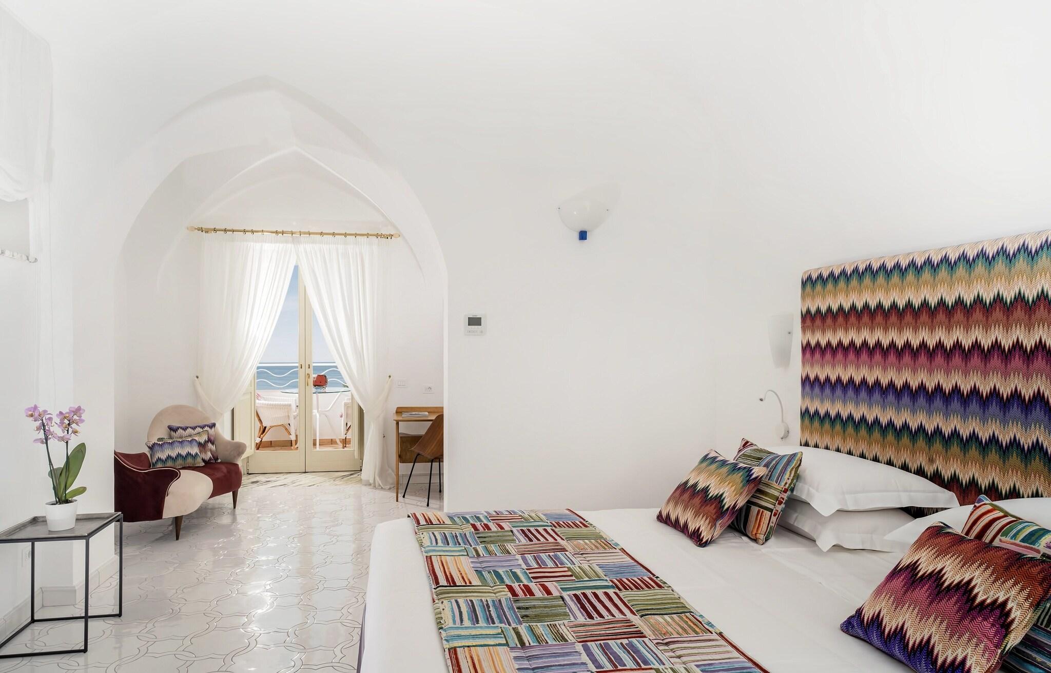 Santa Caterina Hotel by null