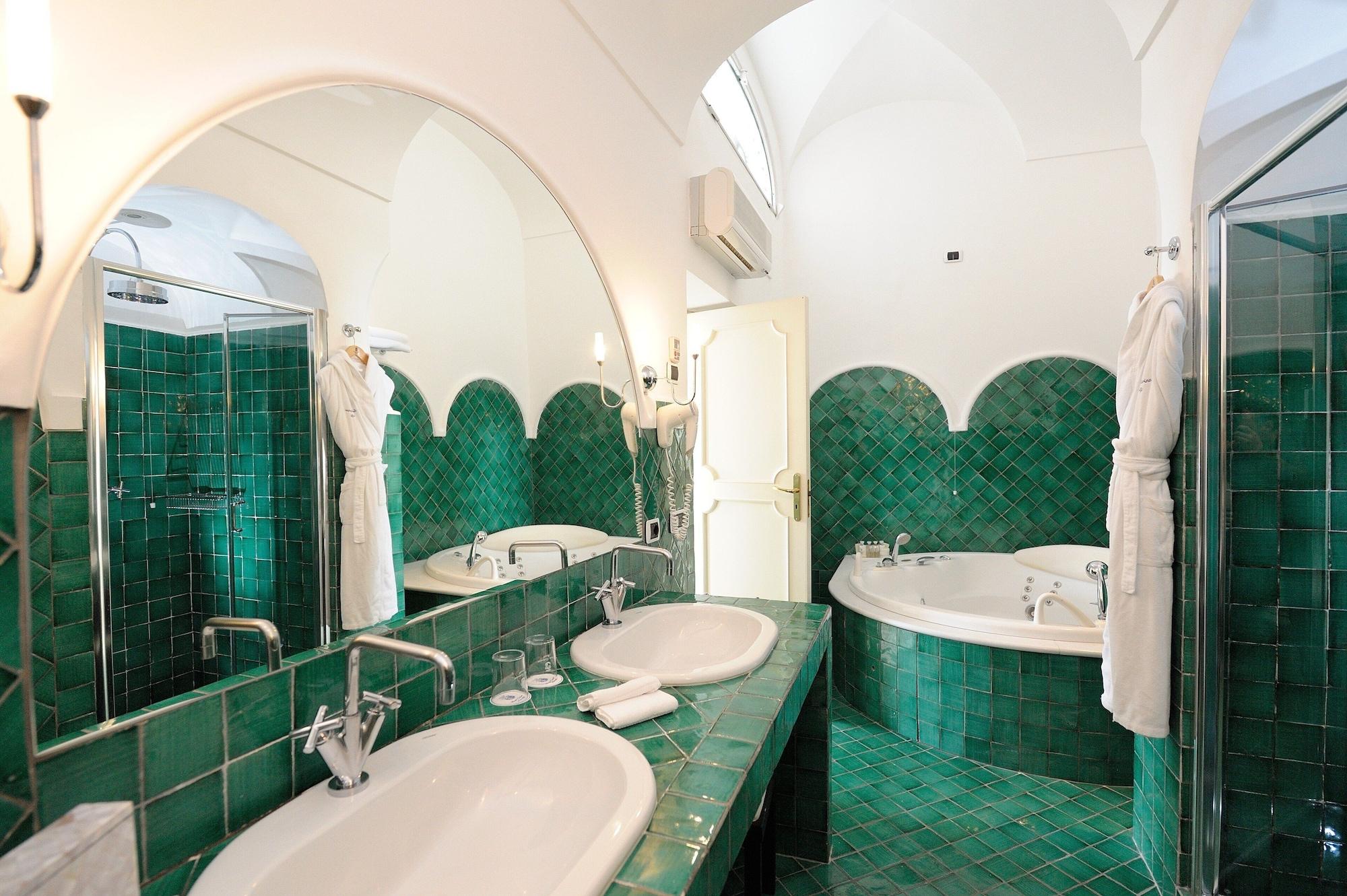 Santa Caterina Hotel by null