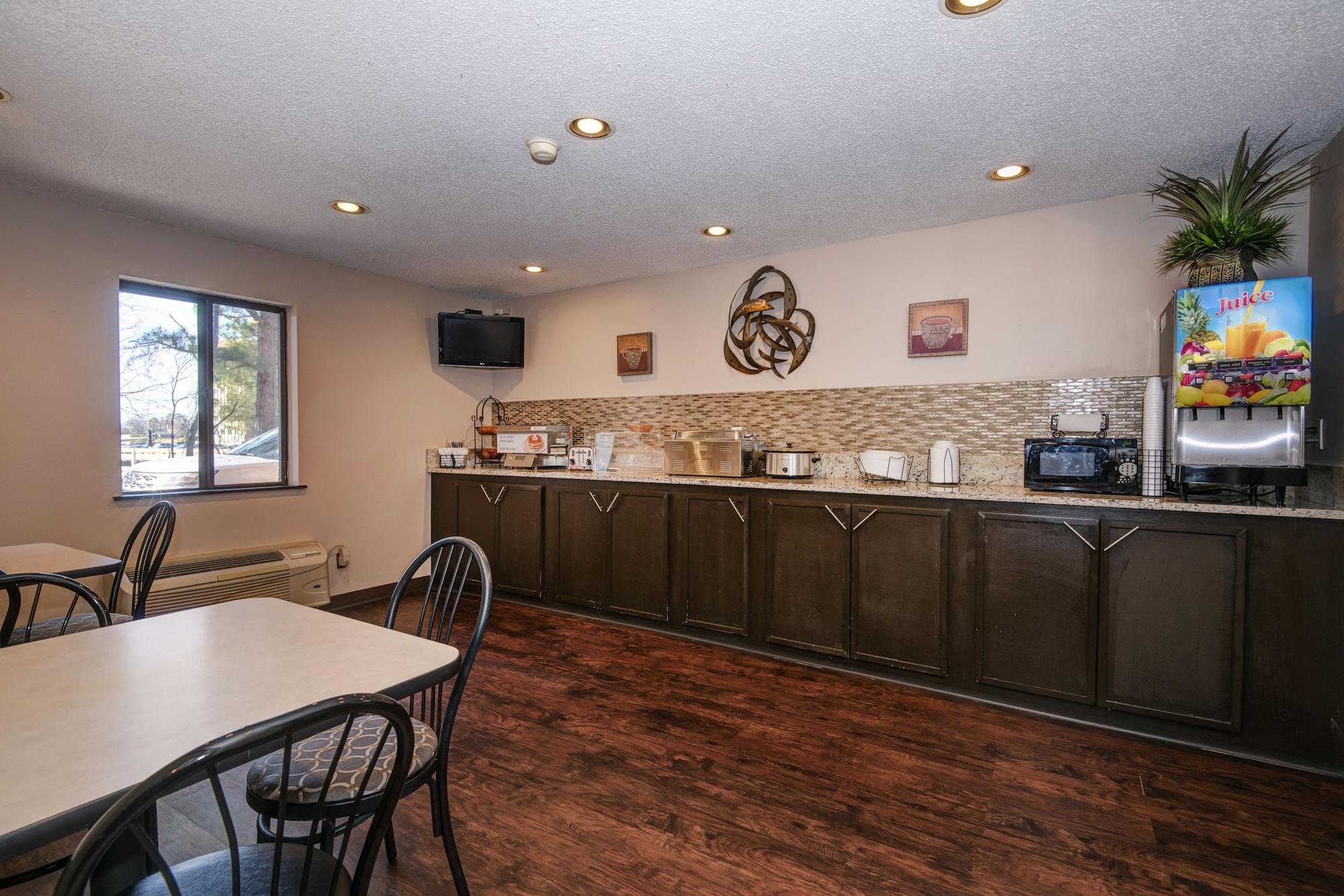 GuestHouse Inn Little Rock