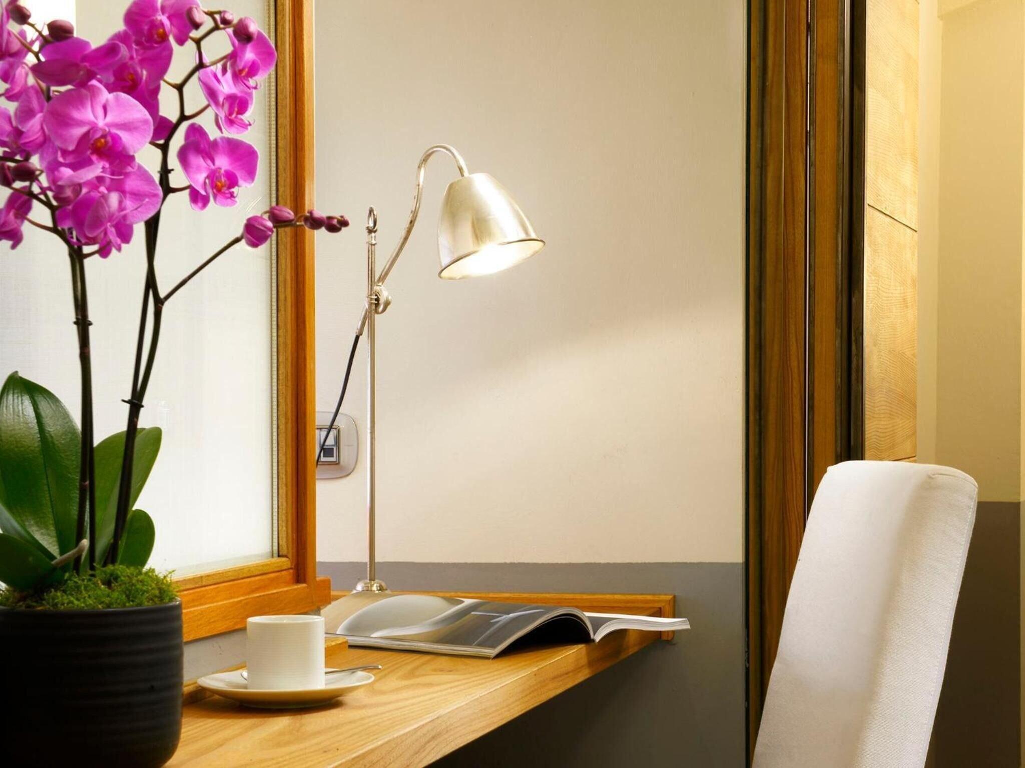 Mario de' Fiori 37 by null