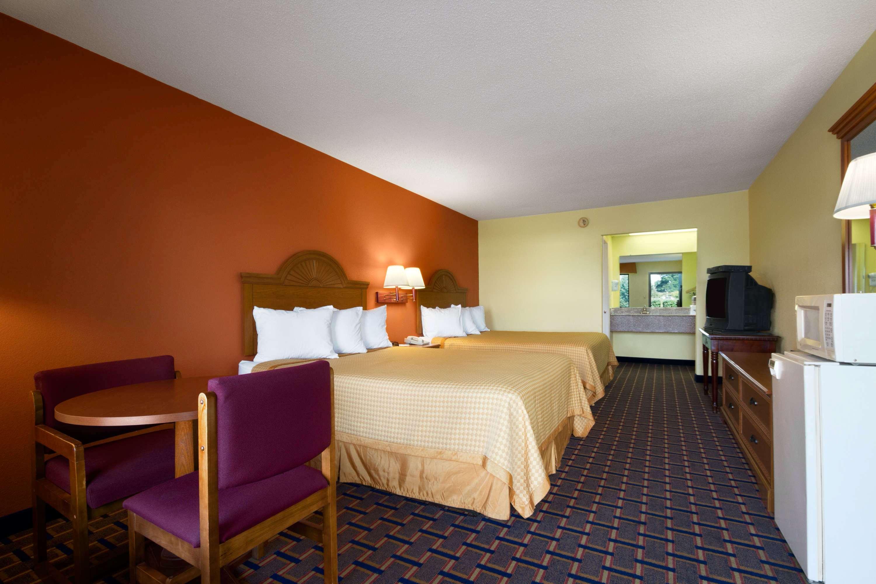 Days Inn By Wyndham Richburg