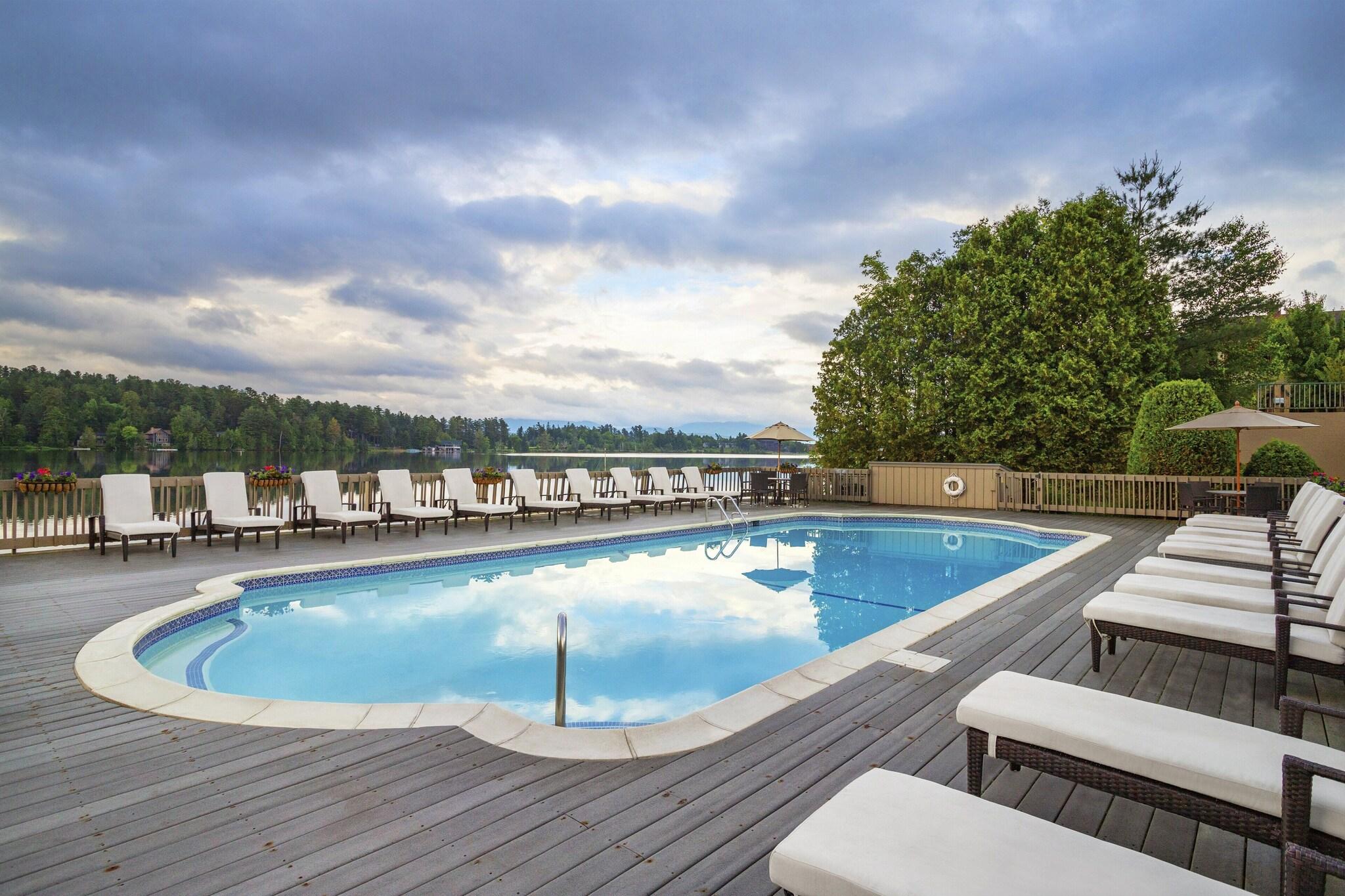 High Peaks Resort by null