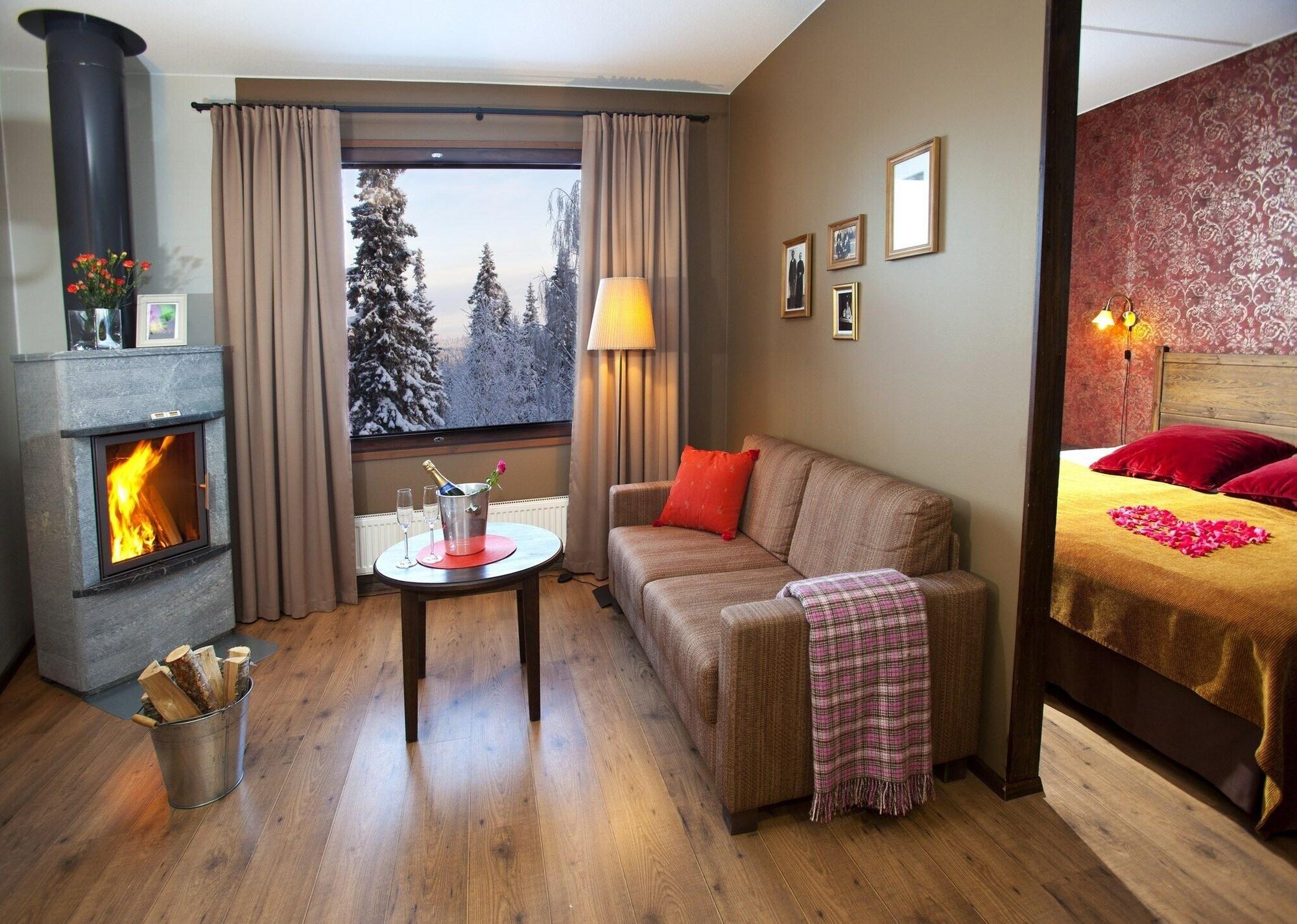 Santa's Hotel Aurora by null