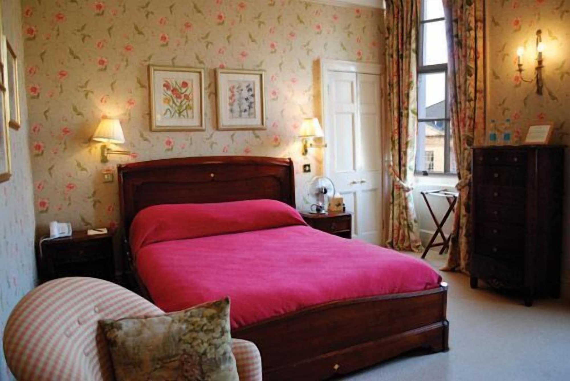 Dukes Hotel