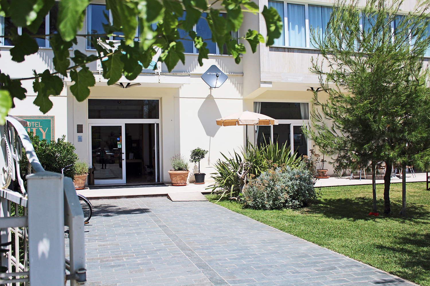 City Beach Resort - Poză