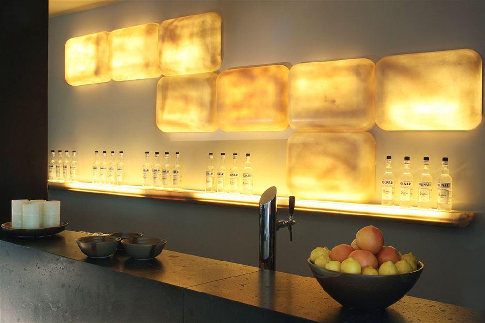 Victoria Palace - photo