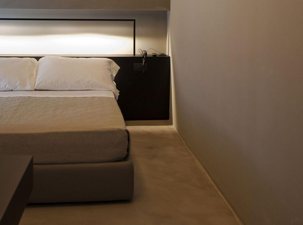 Victoria Palace - photo