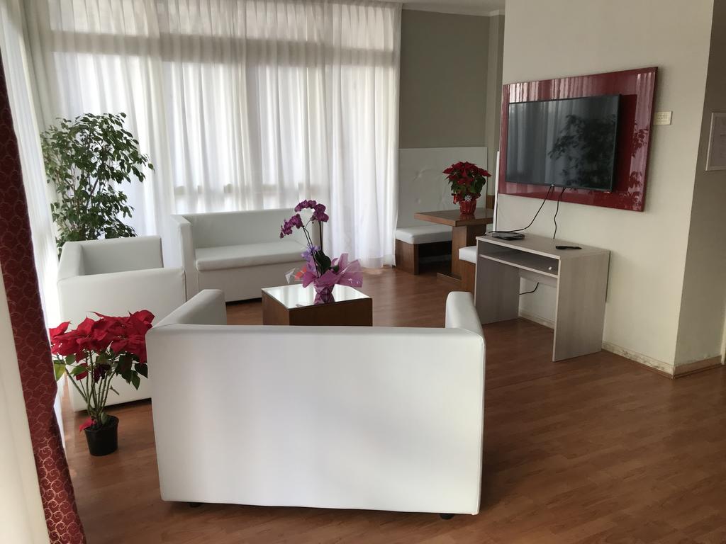 Hotel Annetta - photo