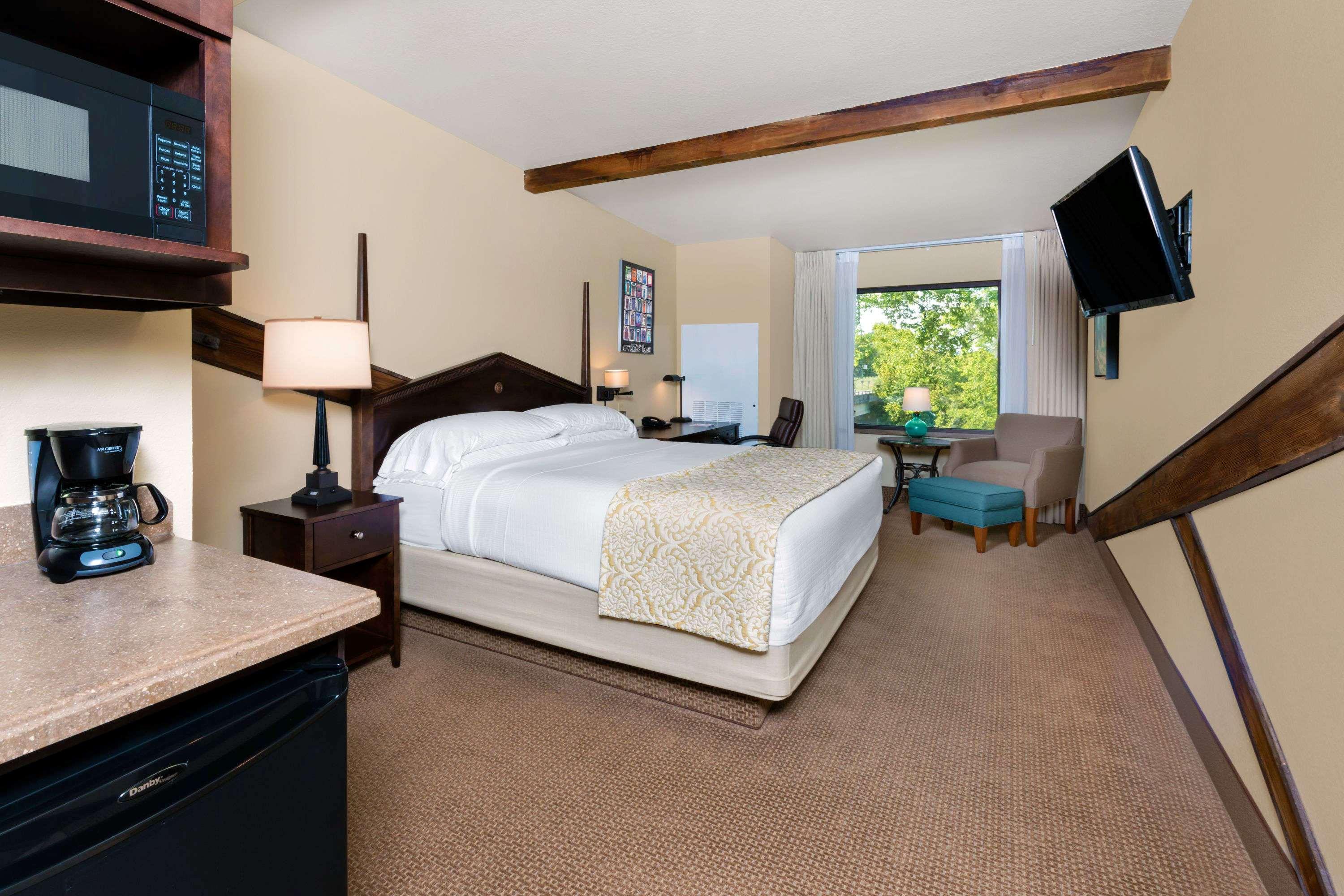 Hawthorn Suites By Wyndham Rome