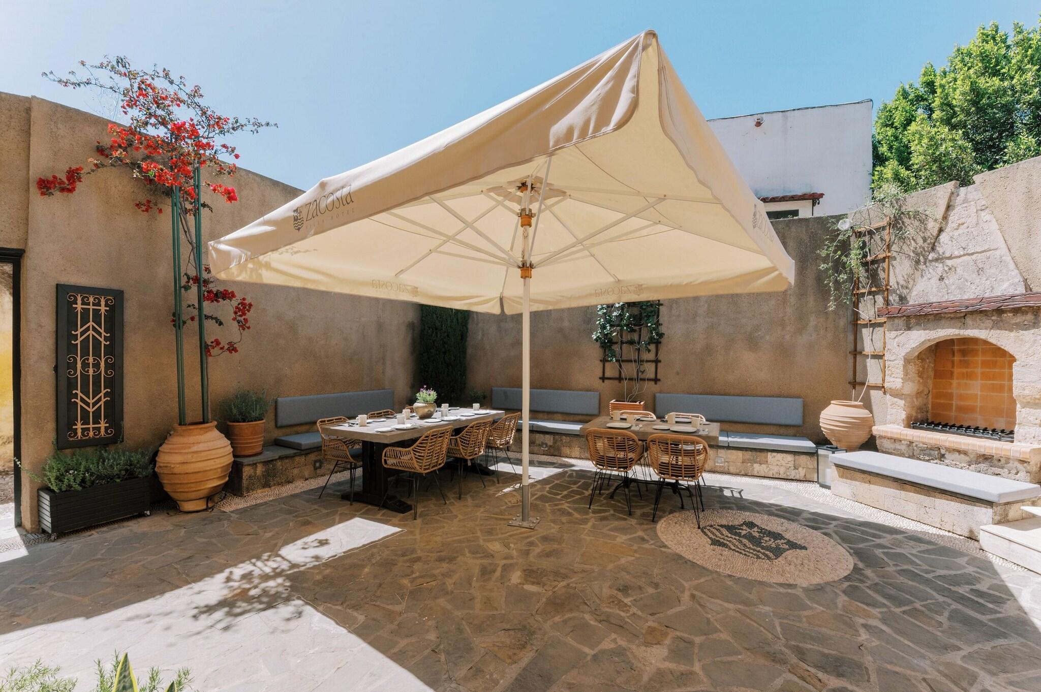 Zacosta Villa Hotel by null