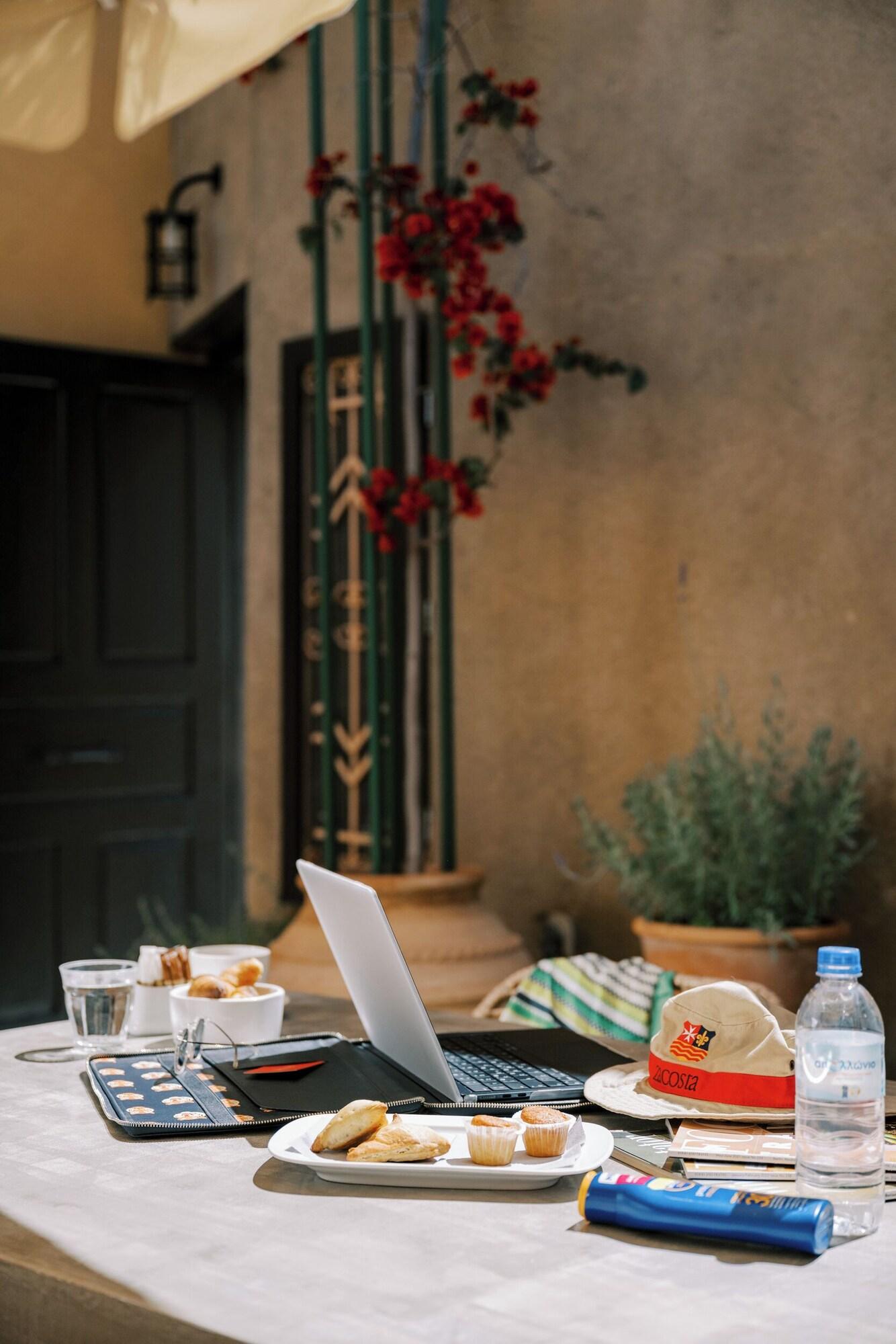 Zacosta Villa Hotel by null