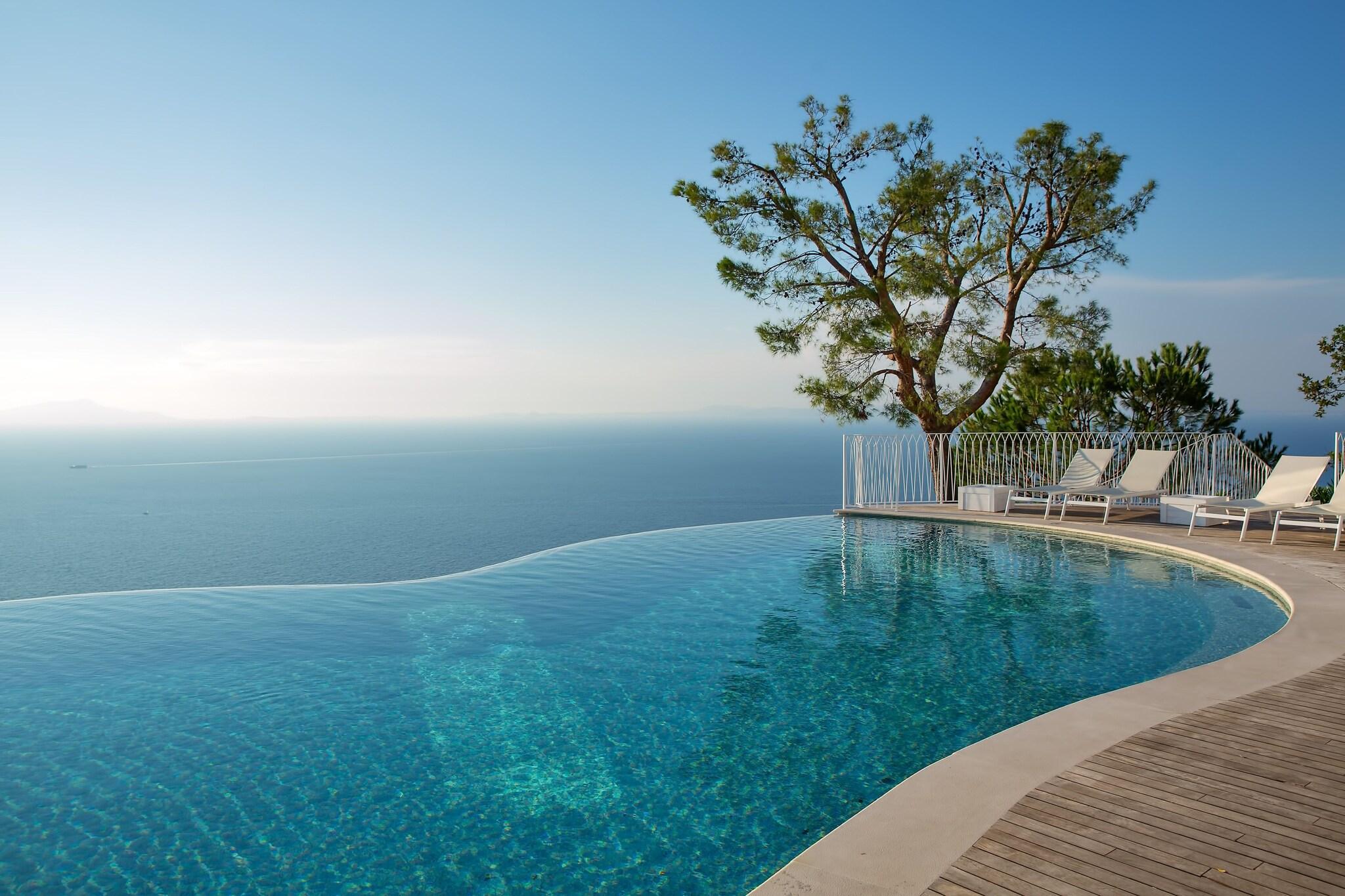 Relais Blu by null