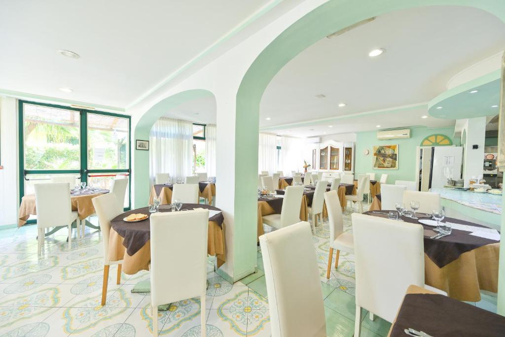 LA VILLA RESORT & SPA