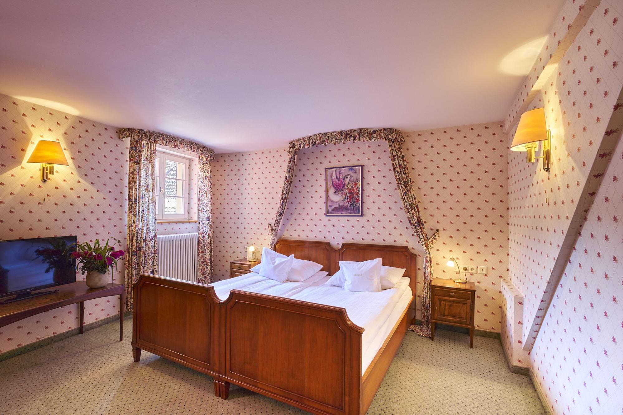 Hotel Oberkirch by null
