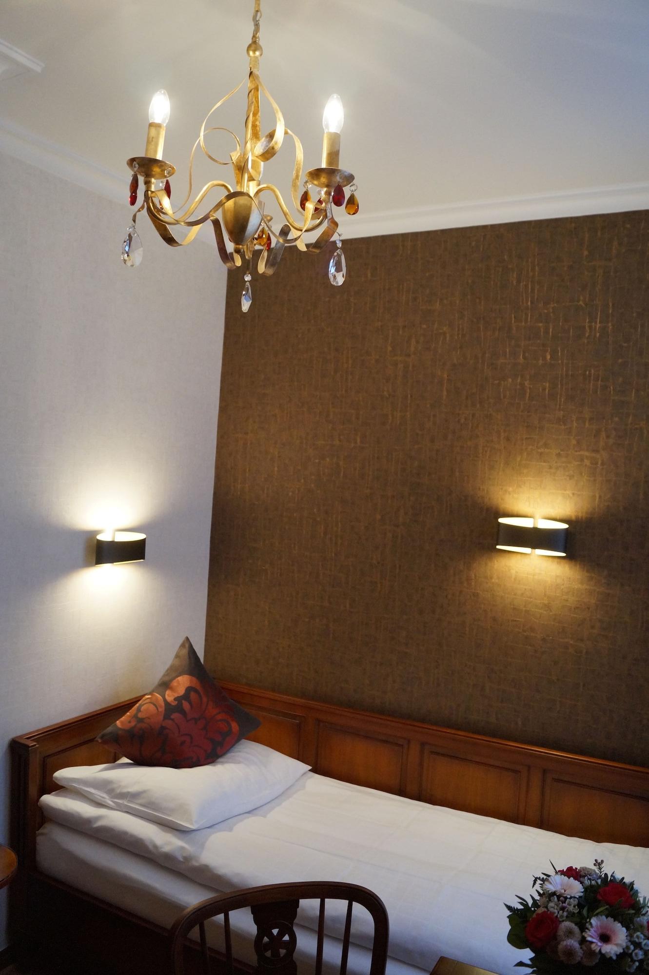 Hotel Oberkirch by null