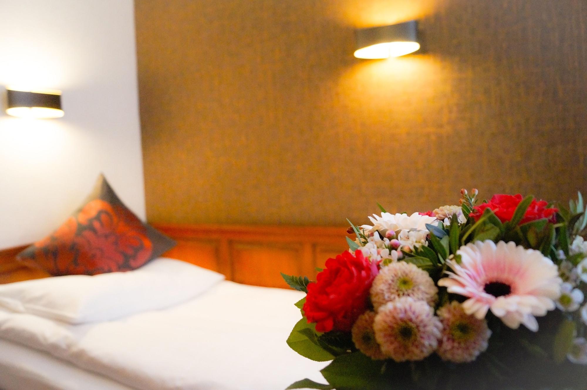 Hotel Oberkirch by null