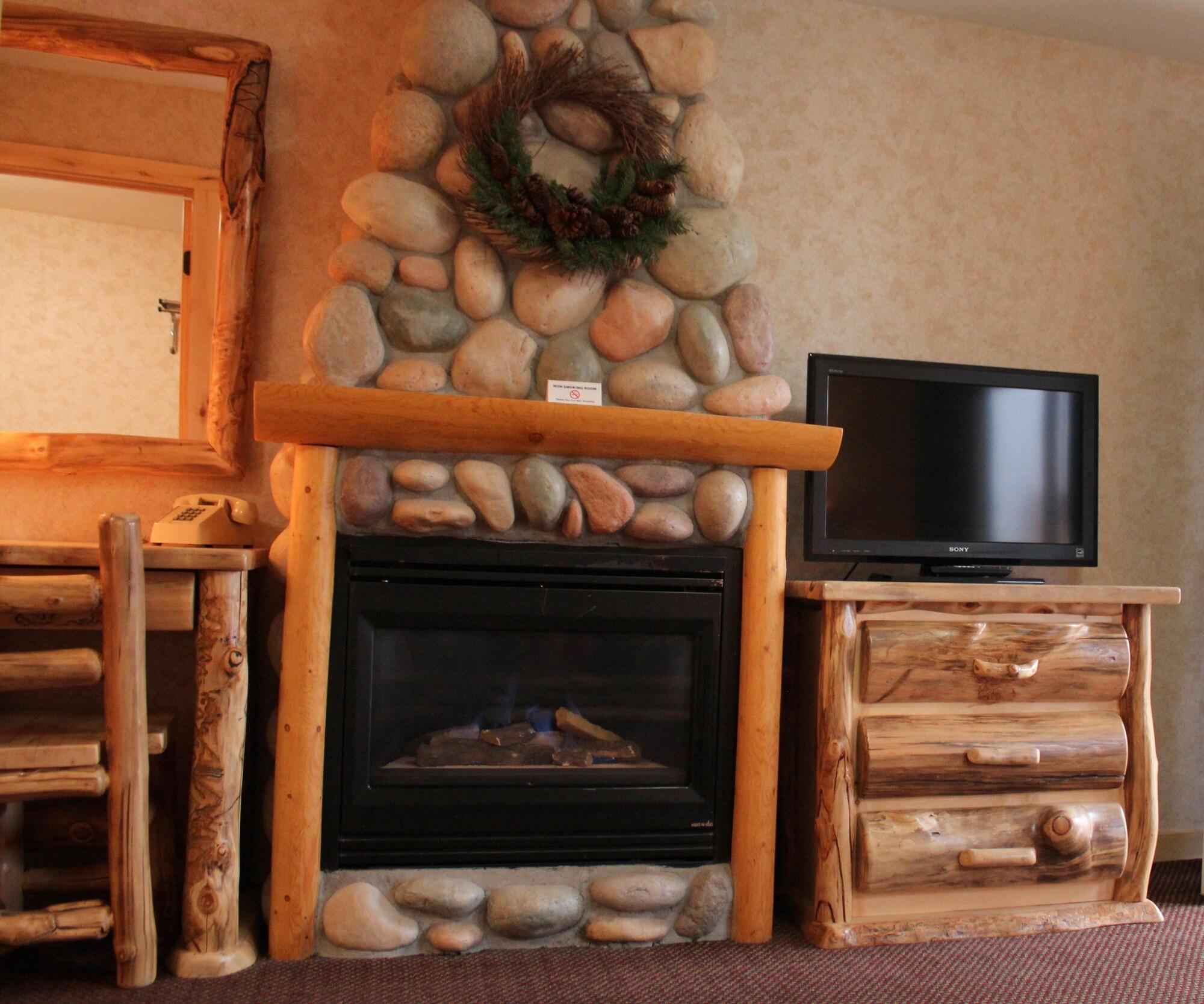 Spirit Lake Lodge