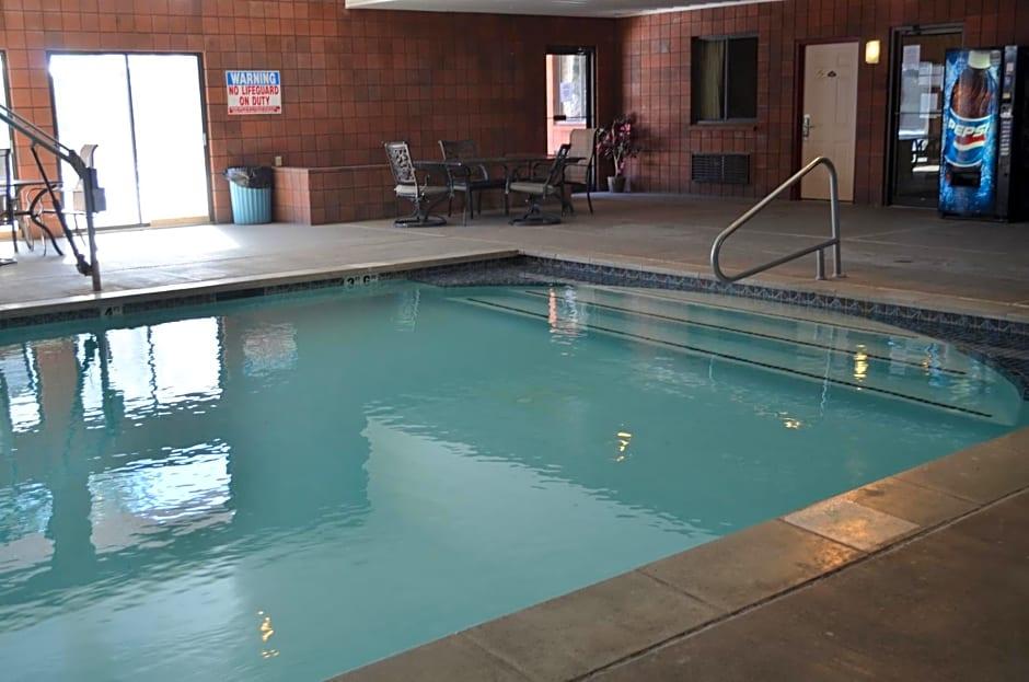 State Game Lodge by null