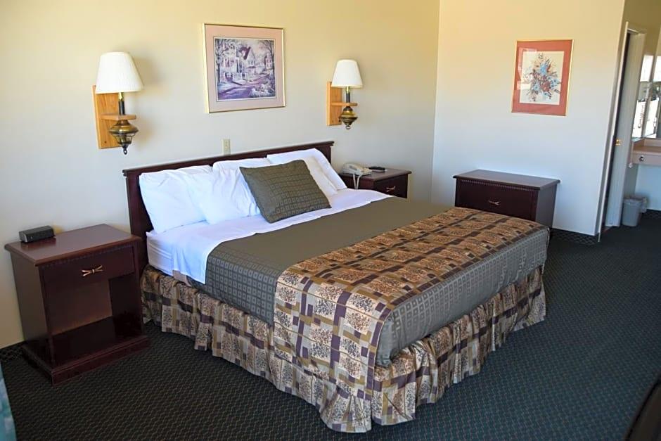 State Game Lodge & Resort