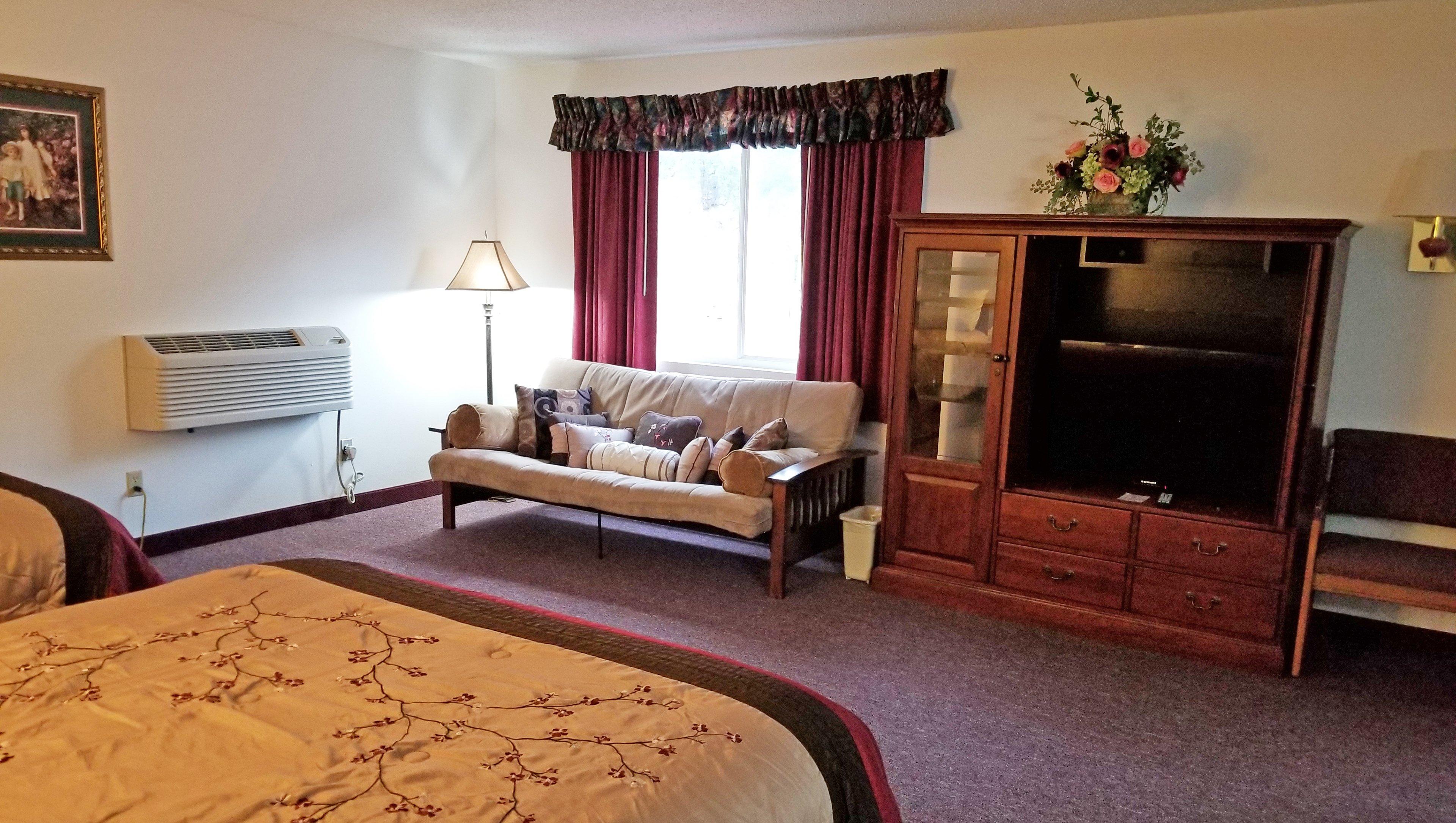 Keystone Boardwalk Inn & Suites