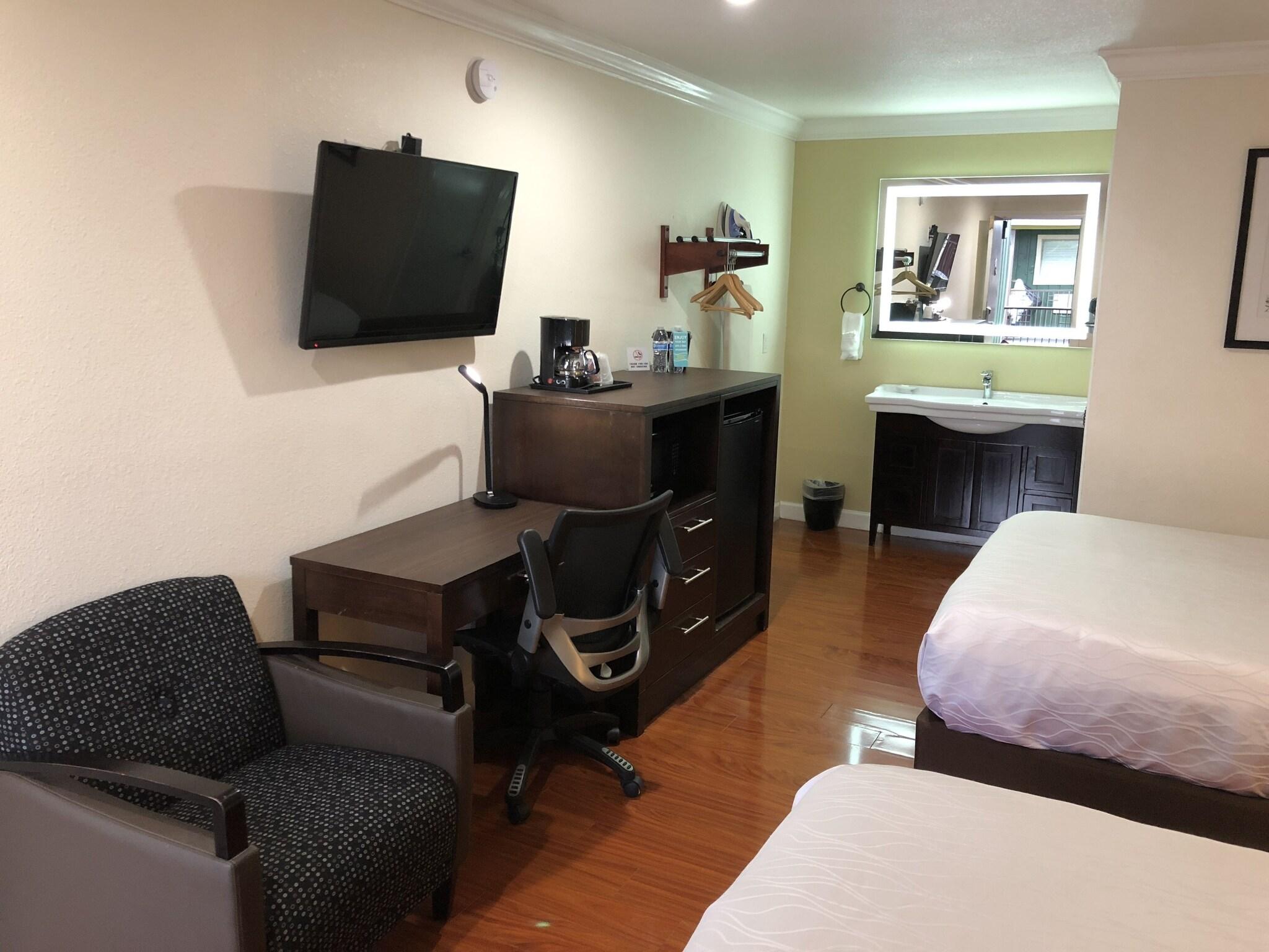Lombard Plaza Motel
