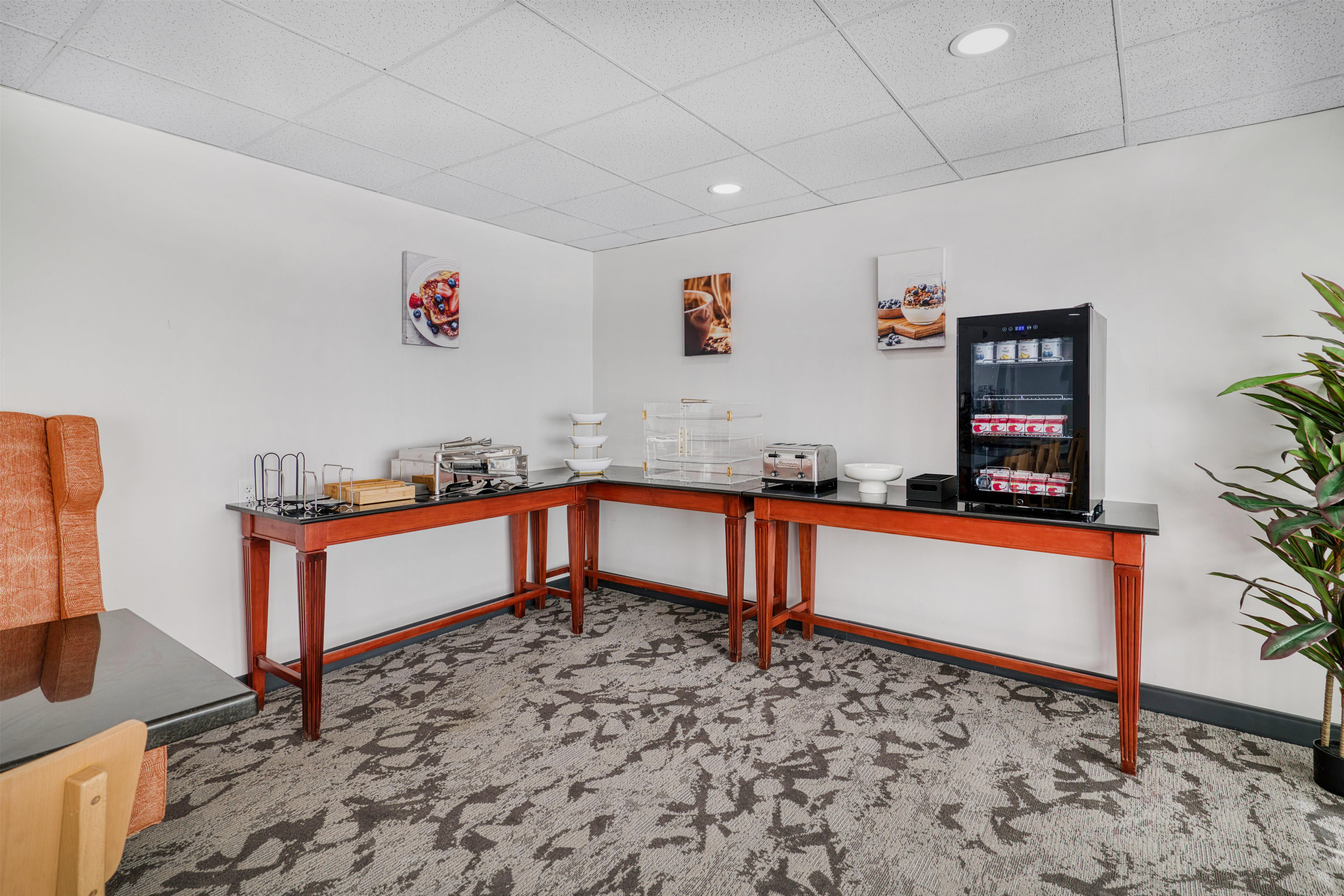 Baldwin Inn & Suites SureStay Collection by BW