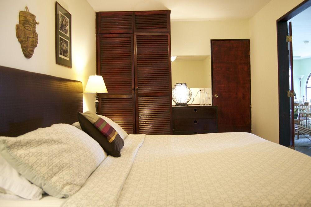 Colours Oasis Resort by null