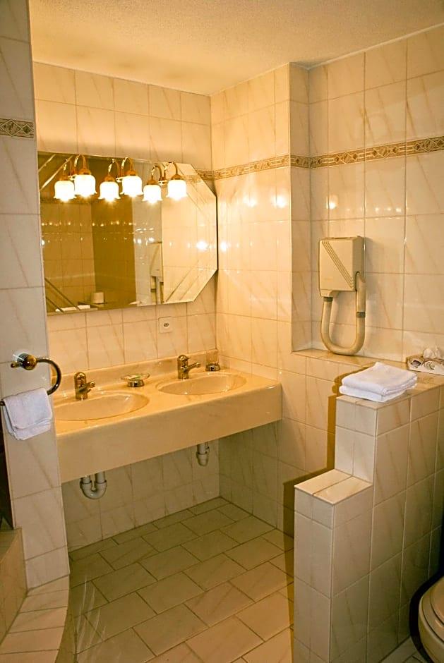 Hotel du Pont