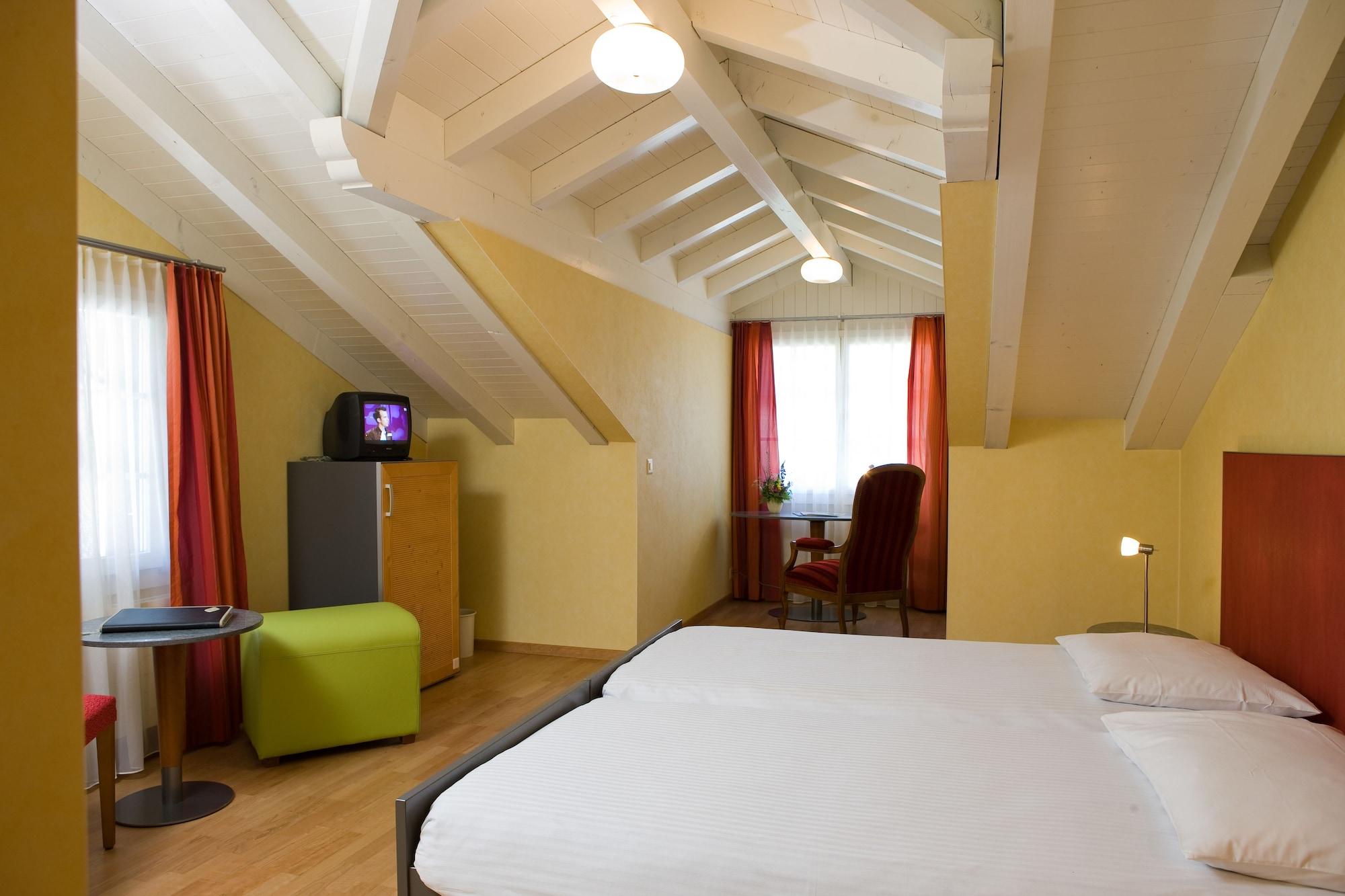 Parkhotel Schoenegg by null