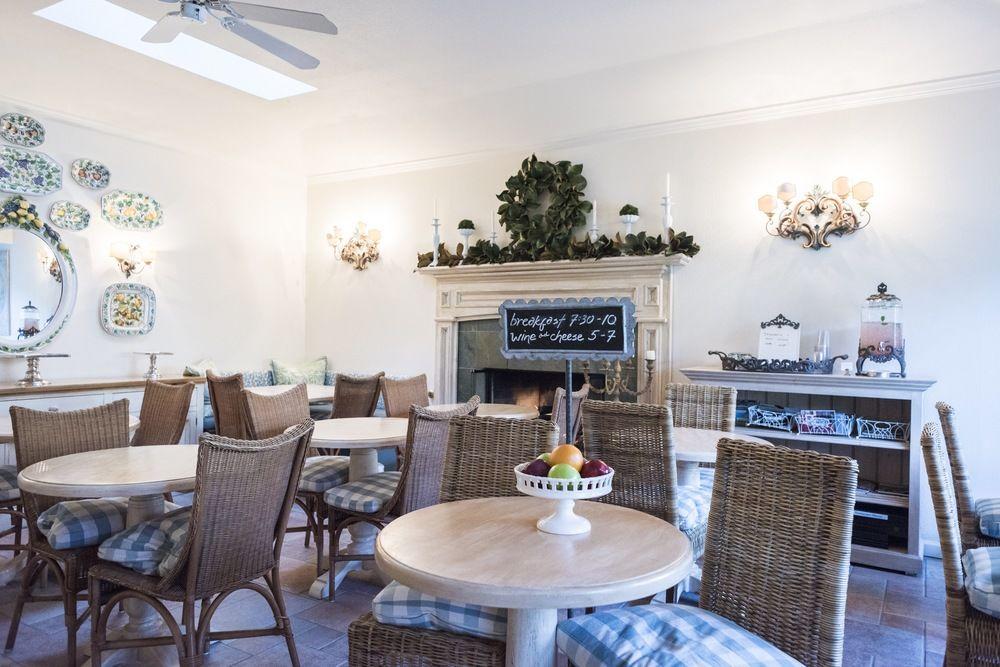 Cottage Grove Inn by null