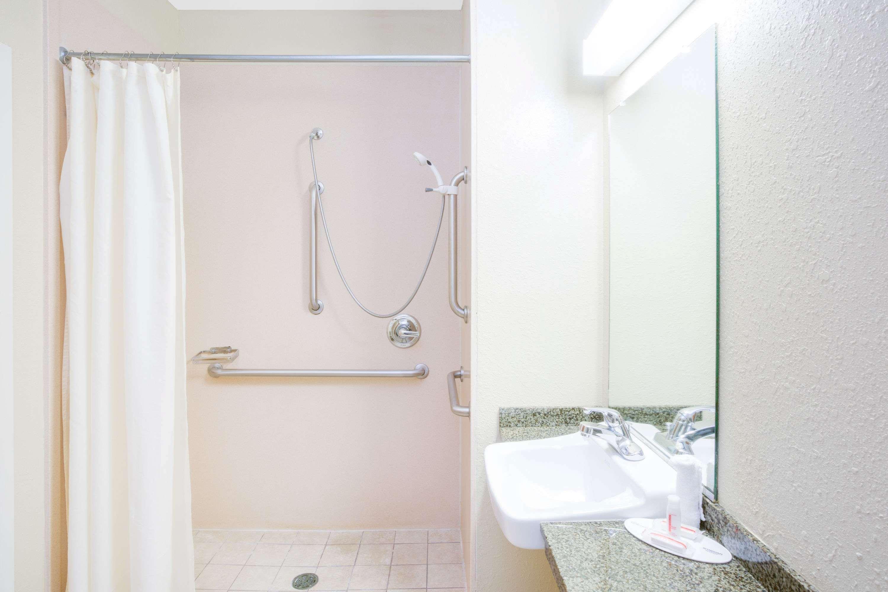 Microtel Inn & Suites By Wyndham Saraland/North M