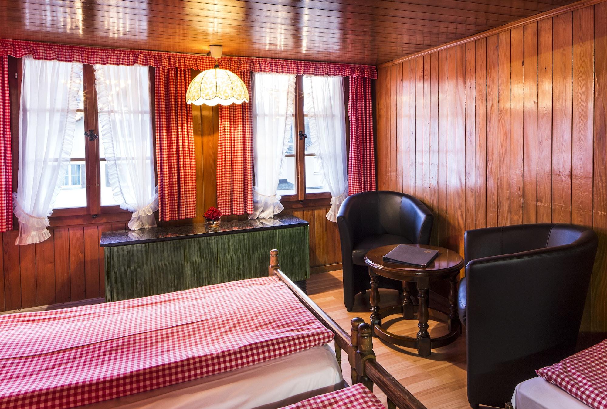 Historik Chalet-Hotel Lodge, Swiss-Chalet Merlischachen by null