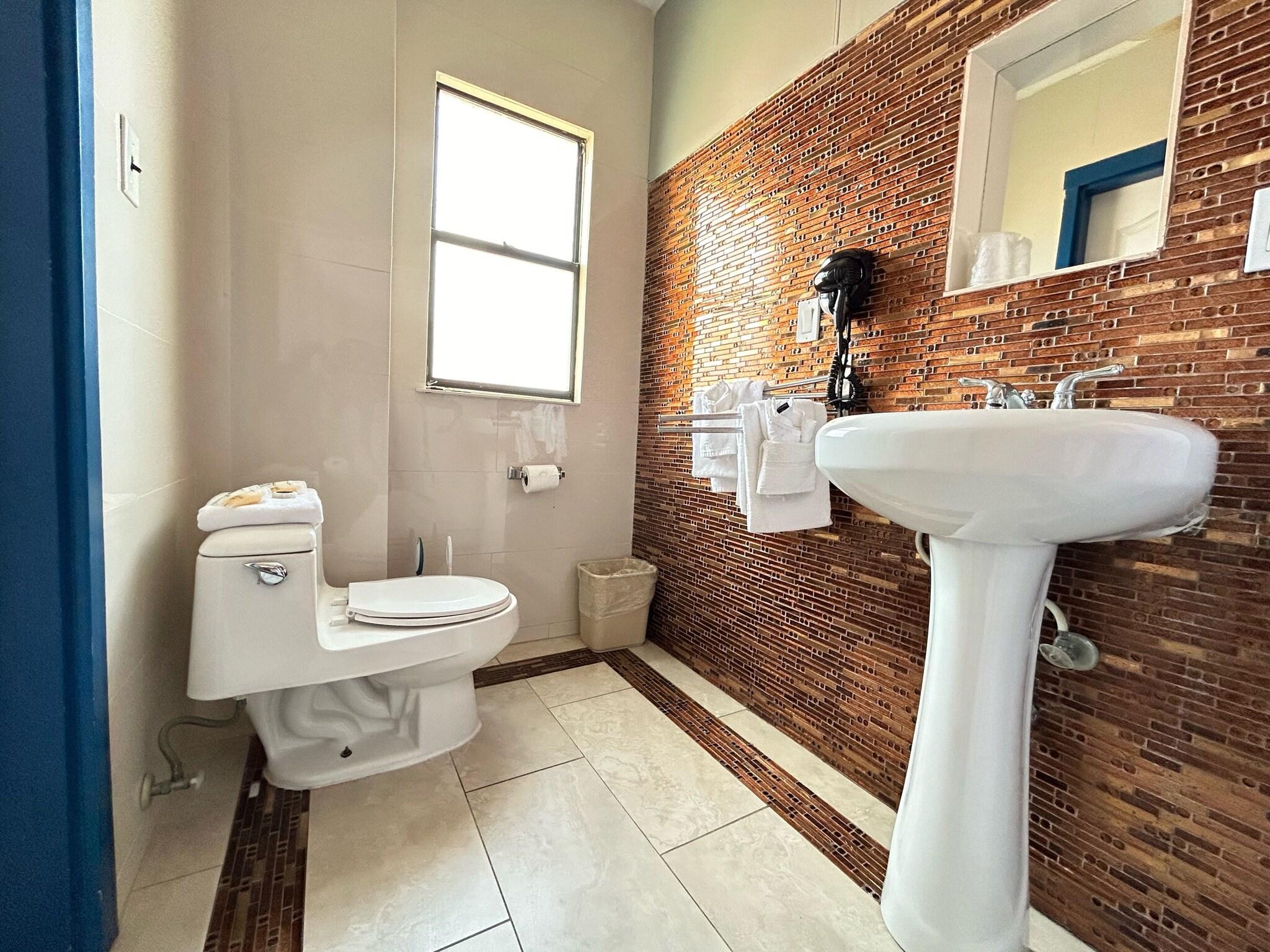 The Ponce De Leon Hotel by null